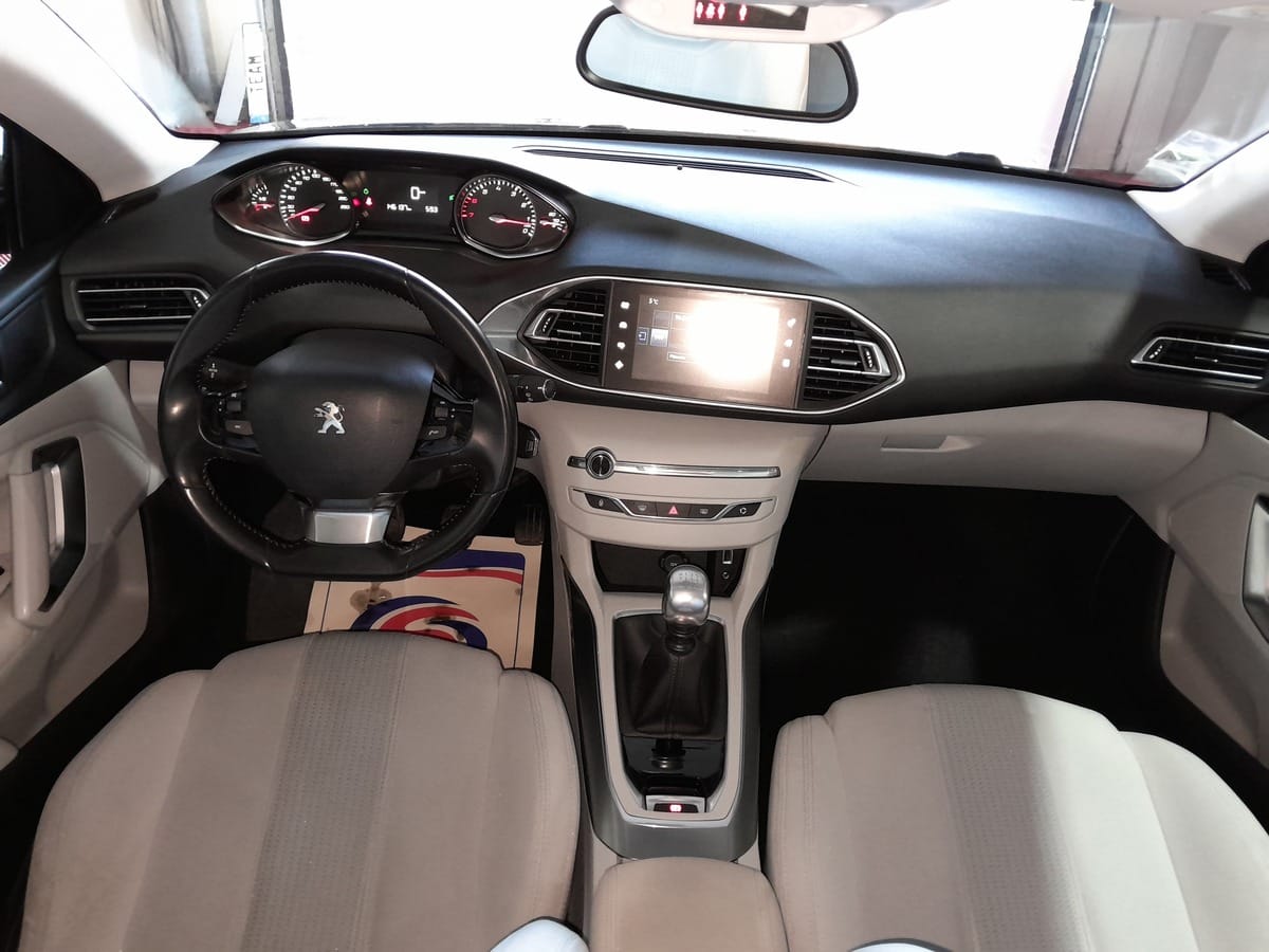 Peugeot 308 avec Audio Bluetooth