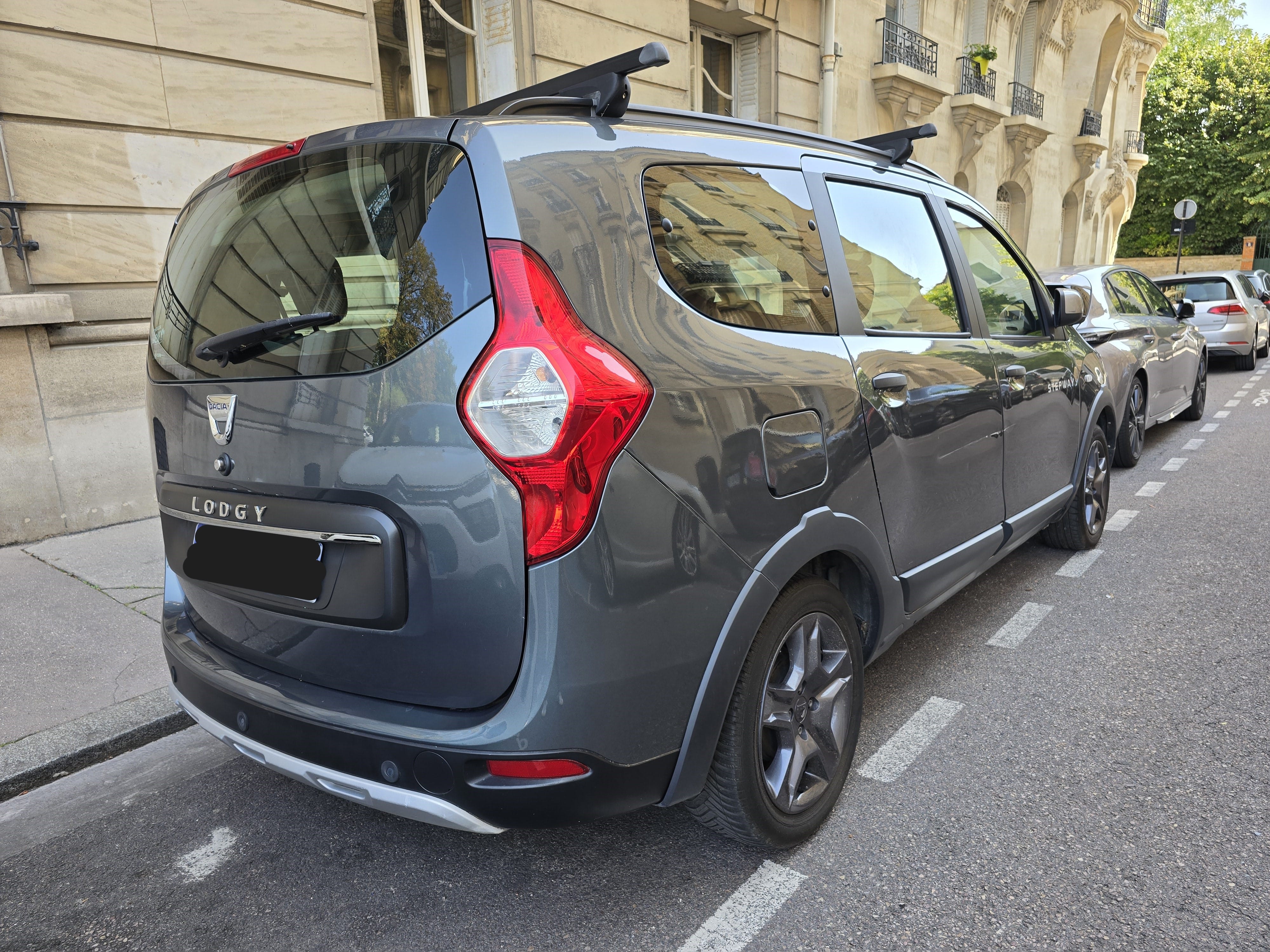 Dacia Lodgy TCE 115 avec Régulateur de vitesse