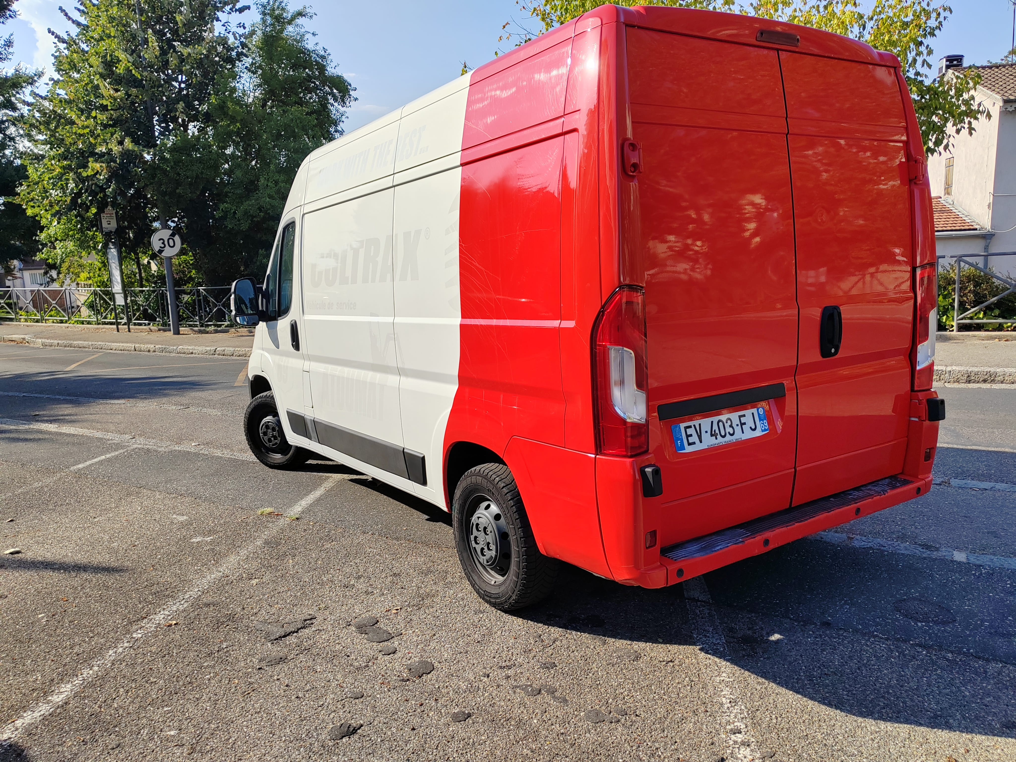 Citroen Jumper L2H2 - 2.0L BlueHDI 130ch (12m3) avec Climatisation