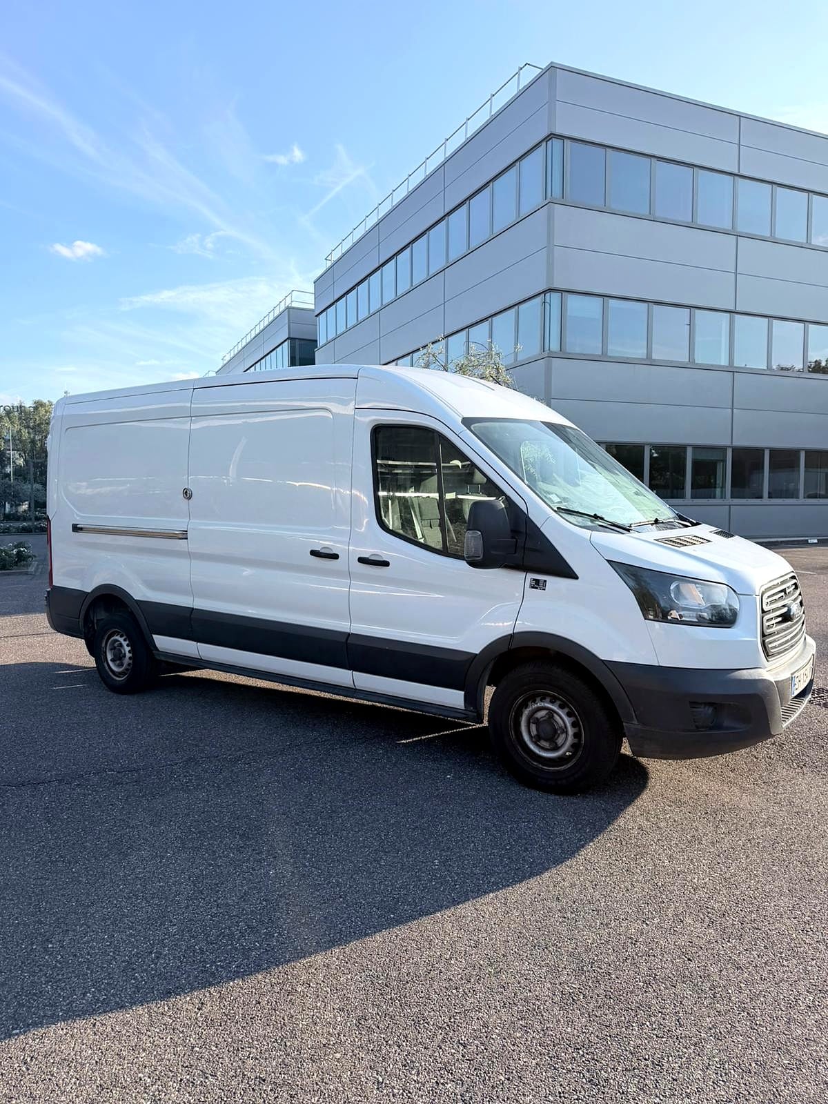 Ford Transit Fourgon 2l 130Ch avec Climatisation