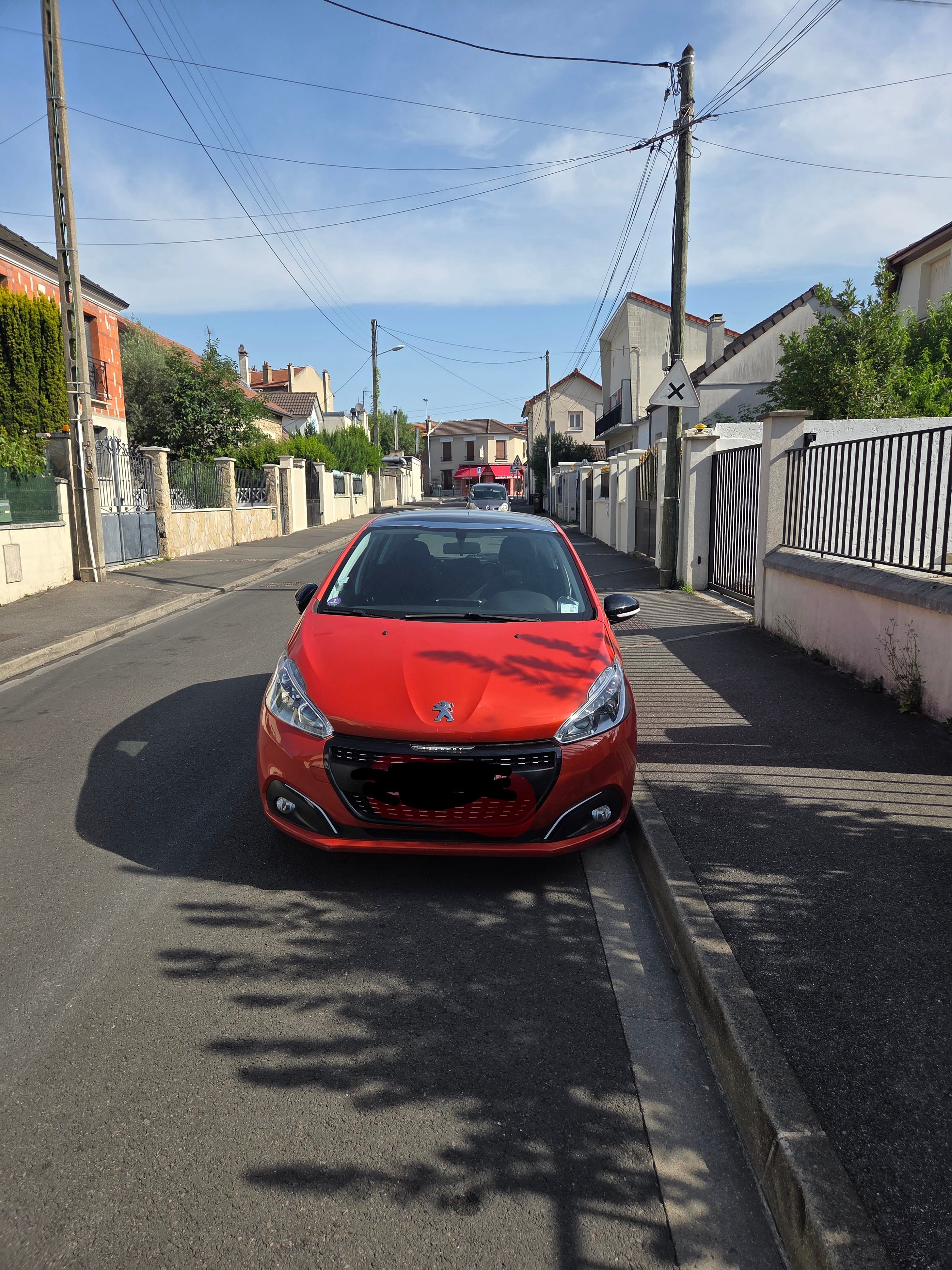 Peugeot 208, 2017, Essence 95