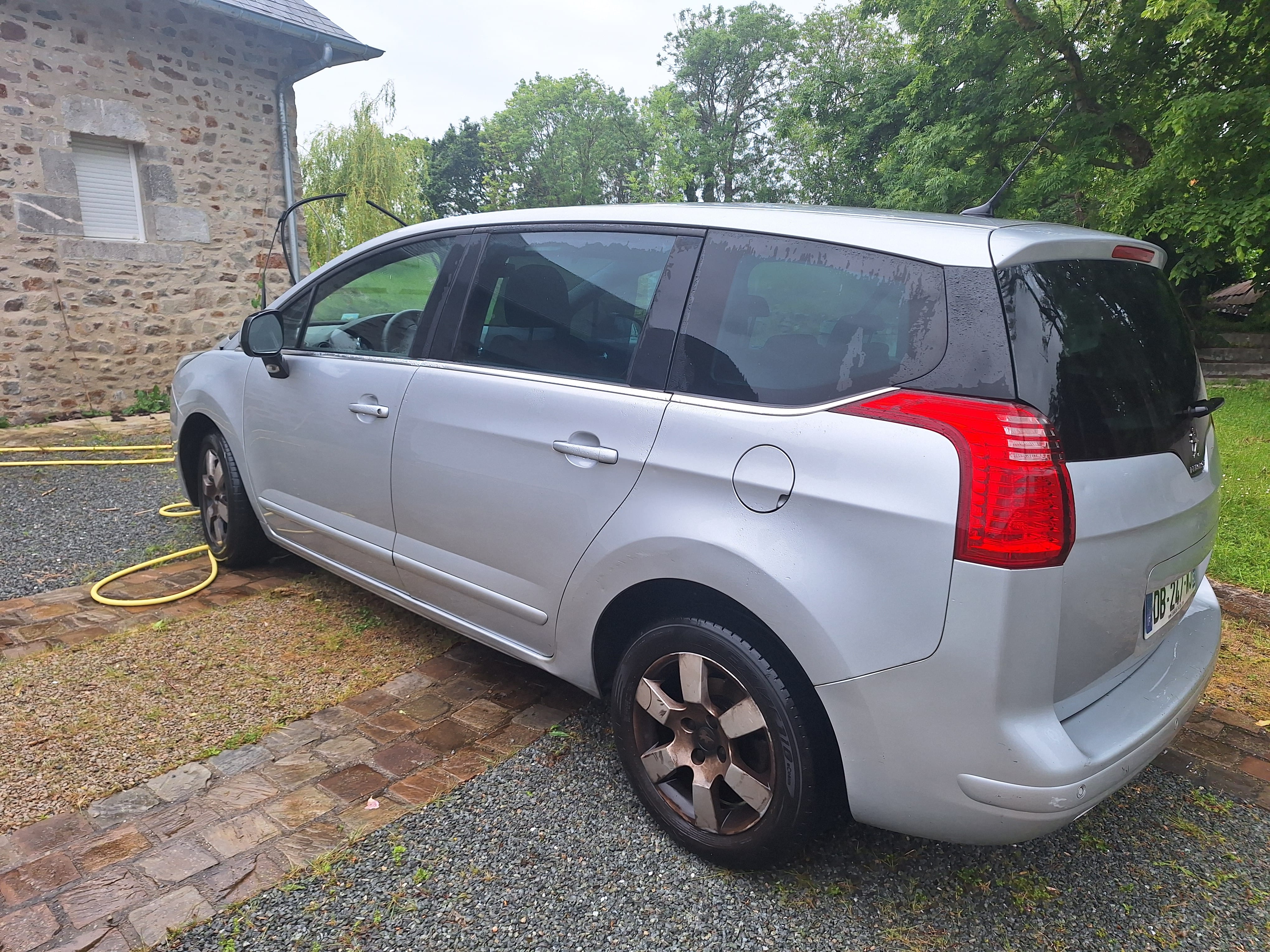 Peugeot 5008, 2013, Diesel, automatique, 7 places