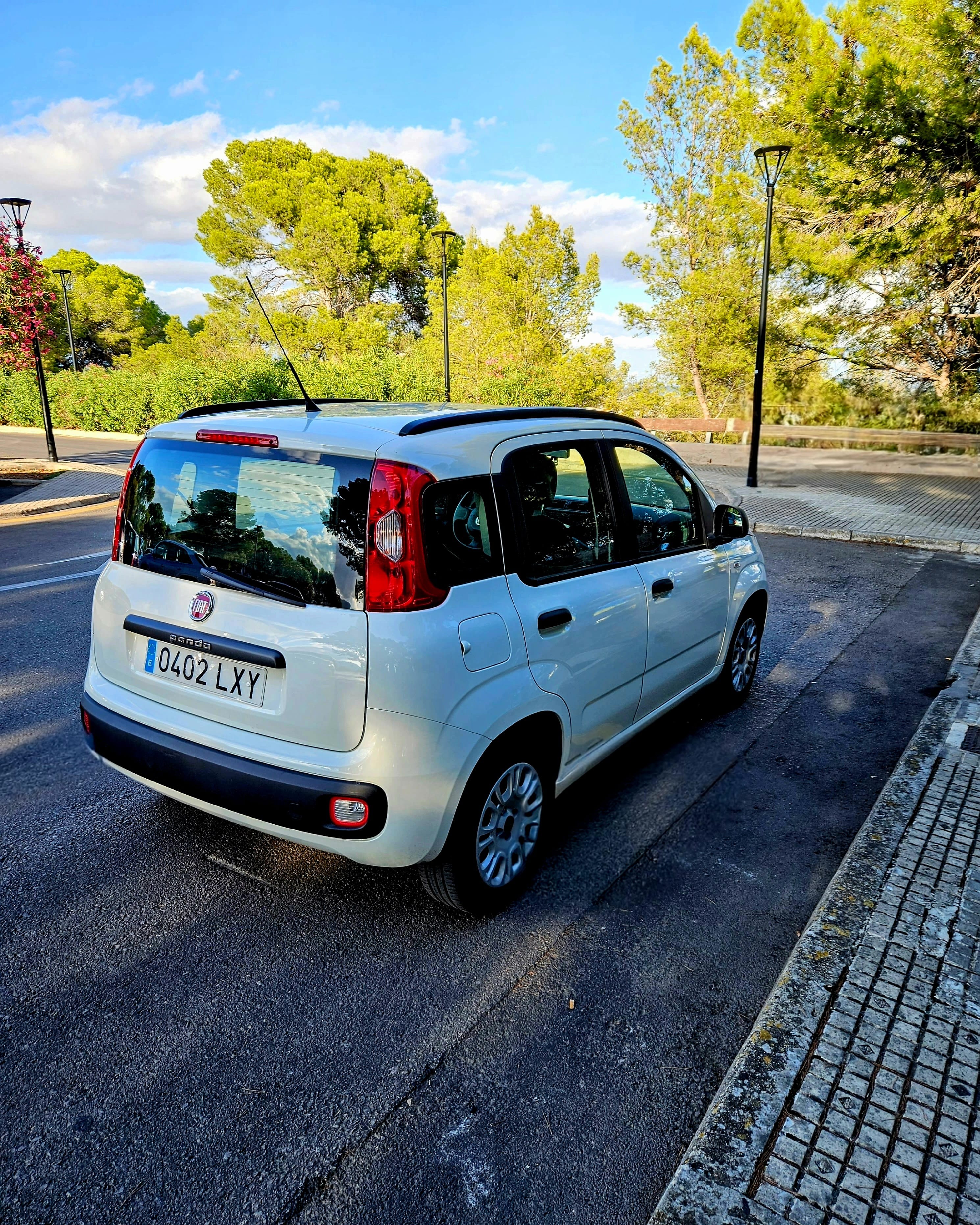 Fiat Panda 1.2 BLANCO con Audio Bluetooth