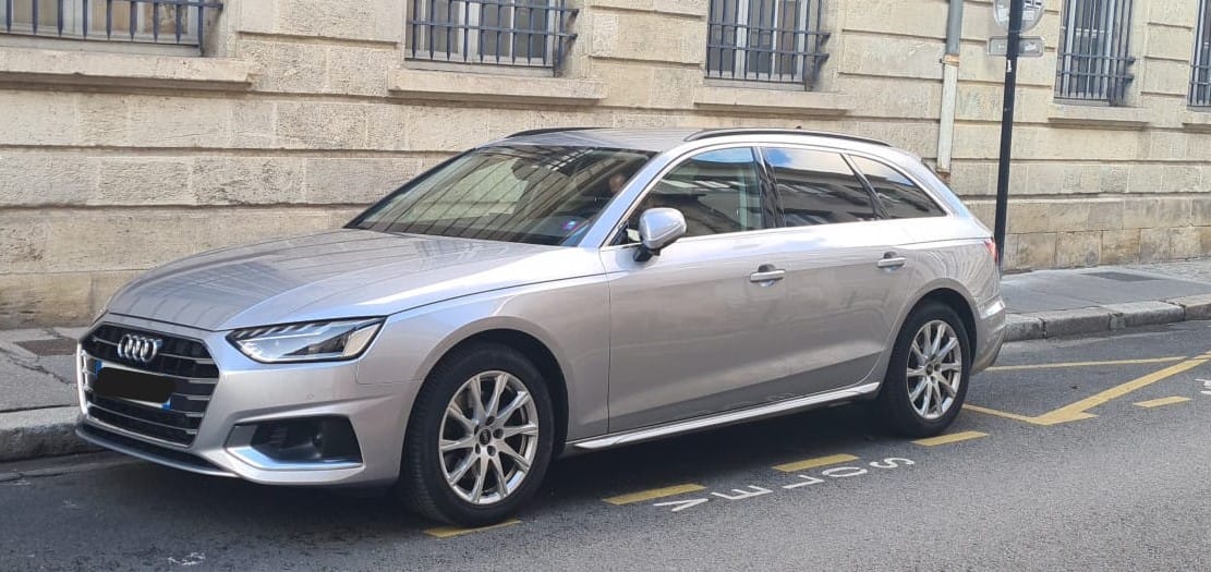 Audi A4 Avant avec Climatisation