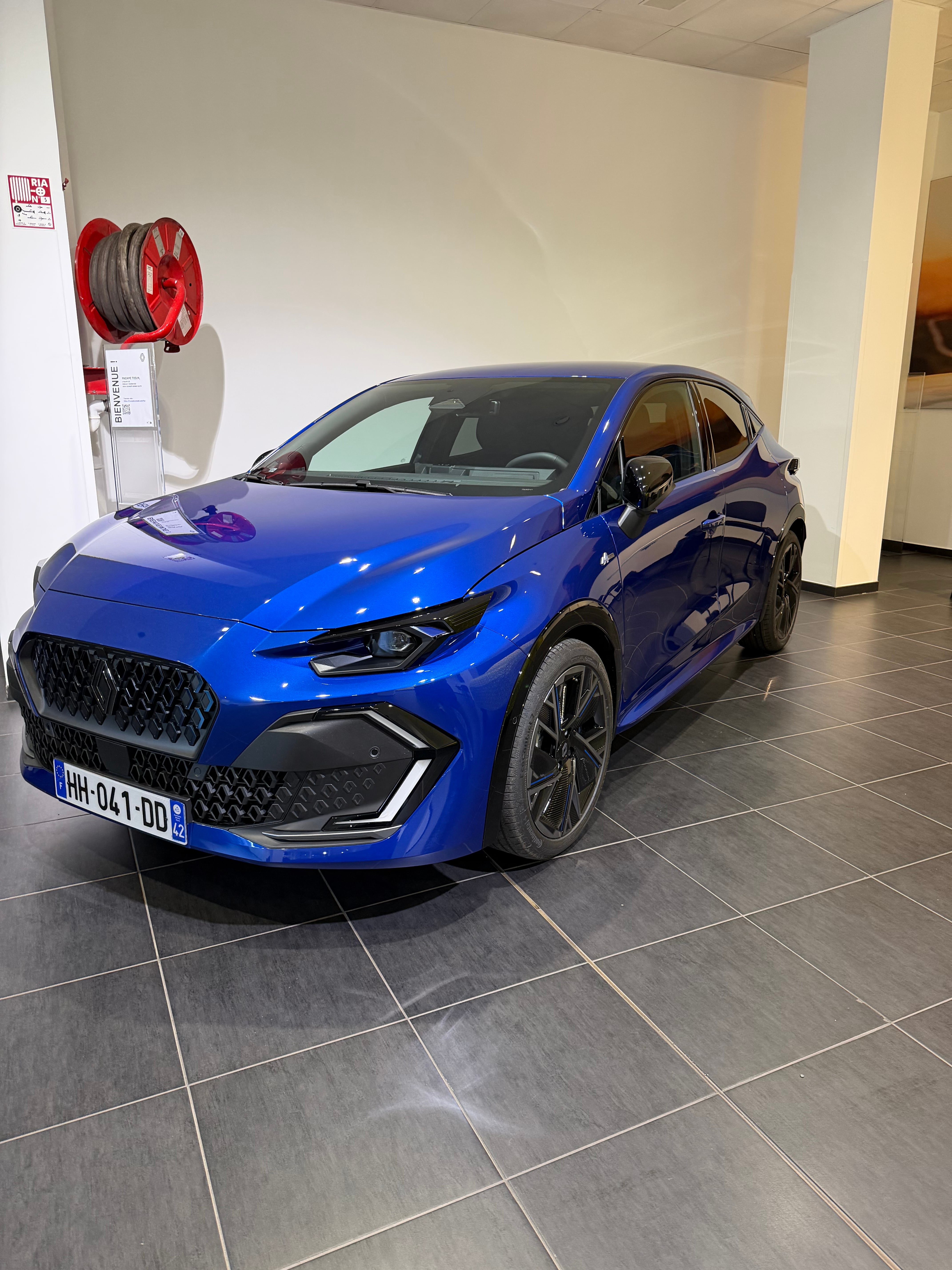 Renault Clio Alpine, 2025, Essence 98 / Électrique (hybride), automatique