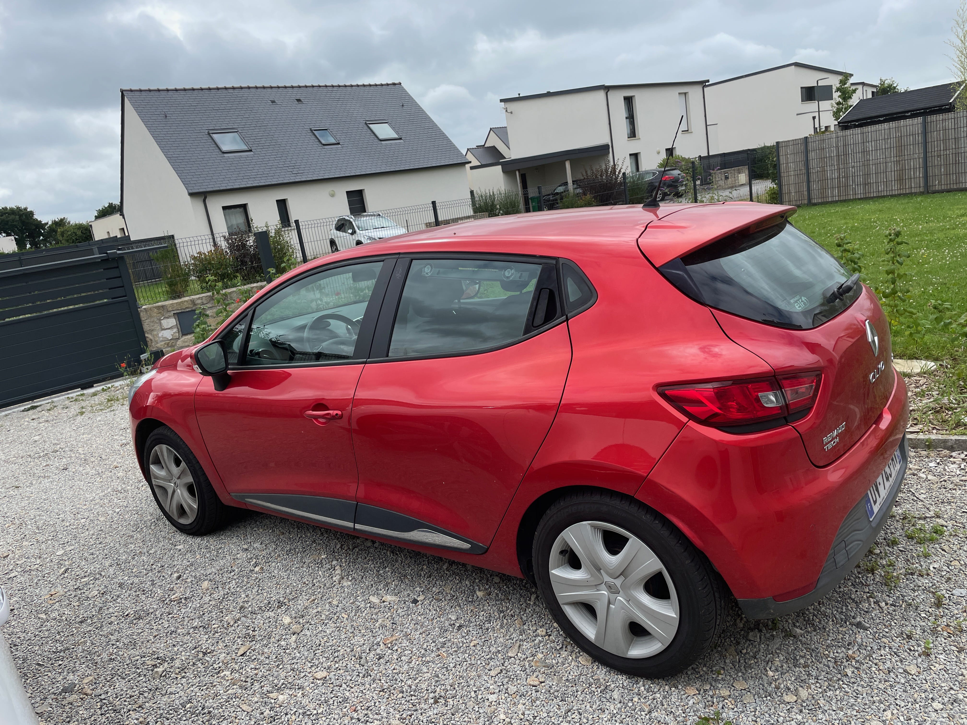 Renault Clio avec Climatisation