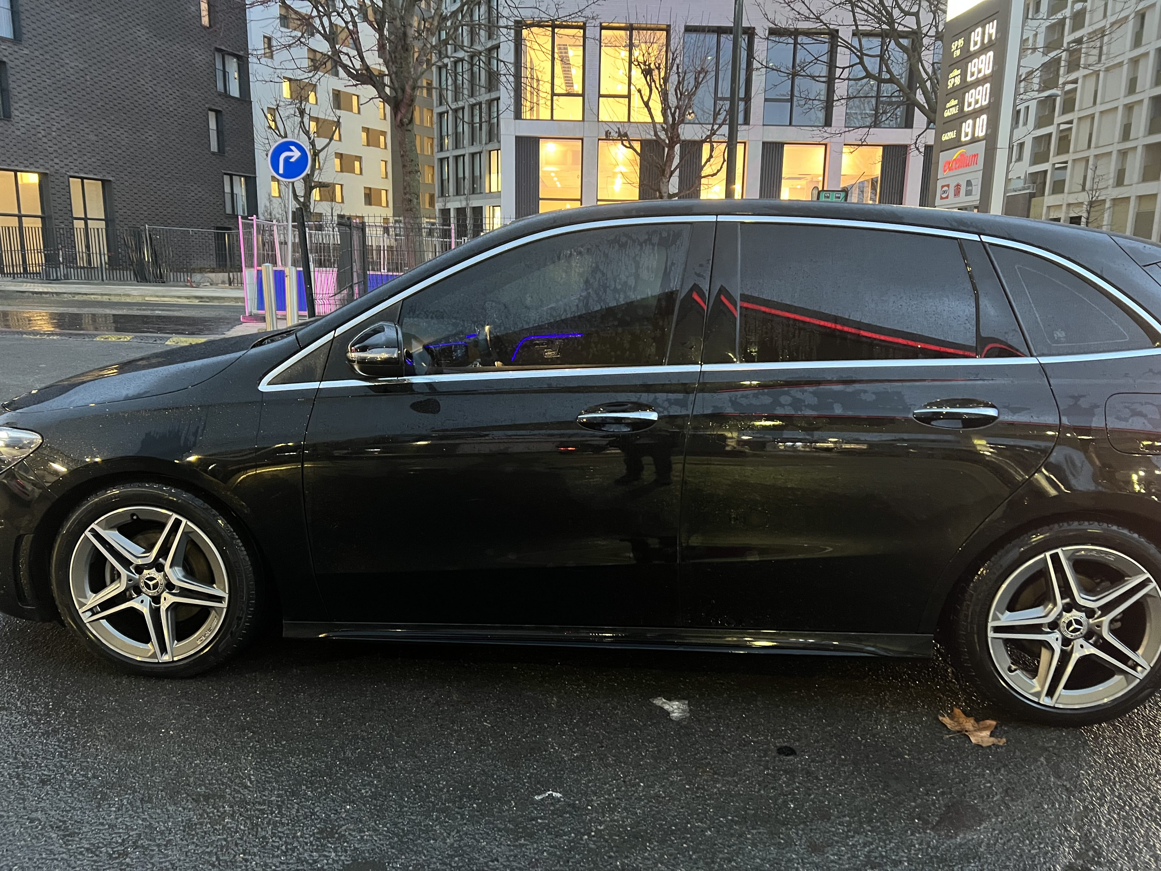 Mercedes-Benz Classe B avec Climatisation
