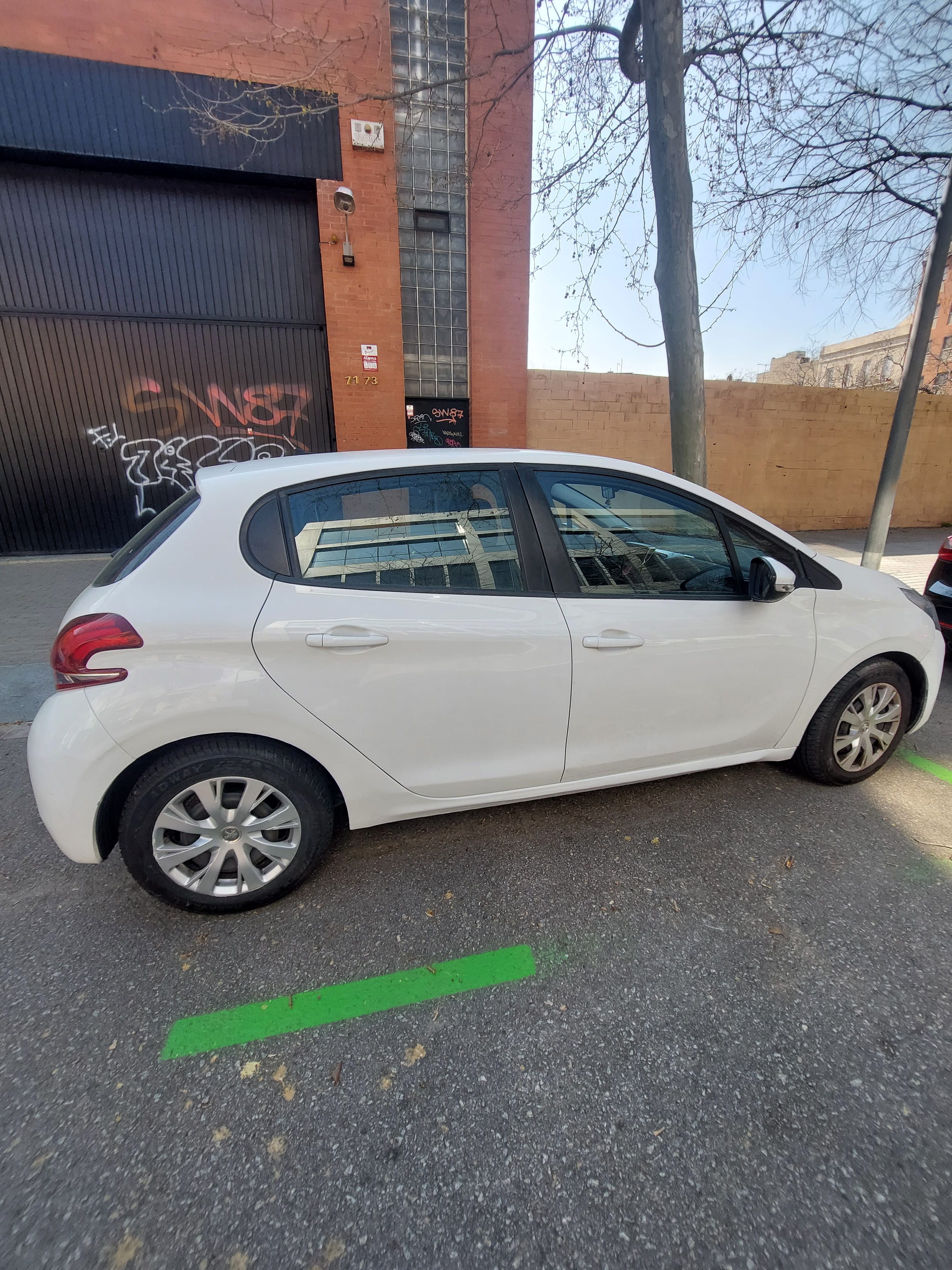 Peugeot 208 con Control de velocidad