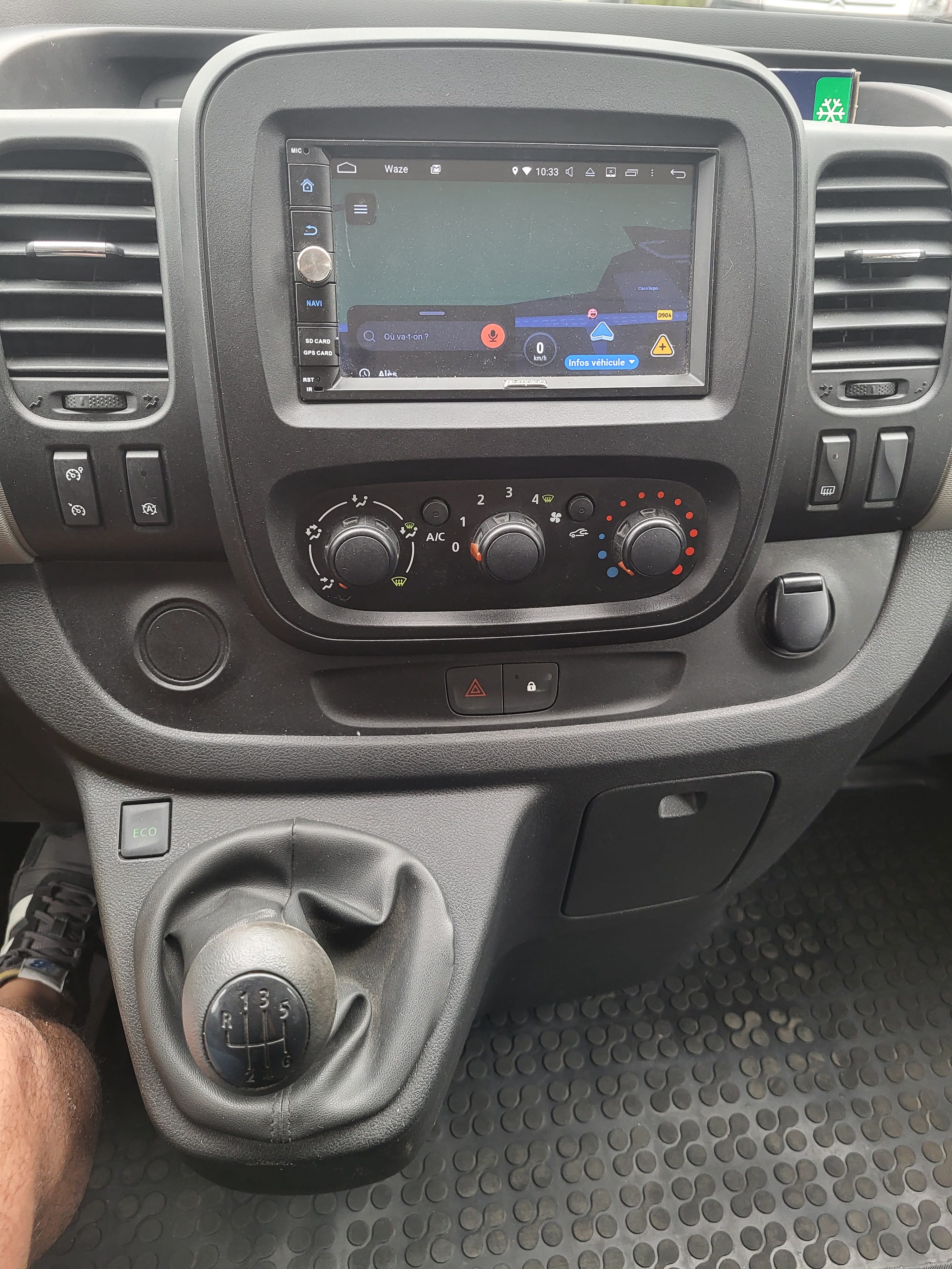 Renault Trafic Passenger avec Android Auto