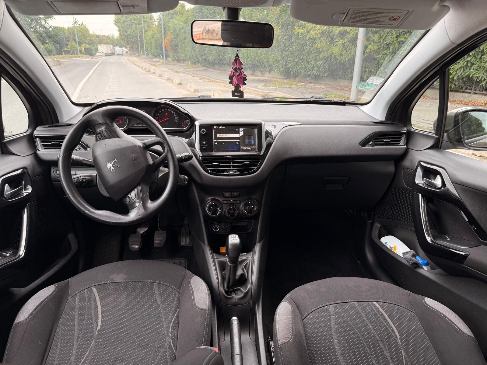 Peugeot 208 avec Régulateur de vitesse