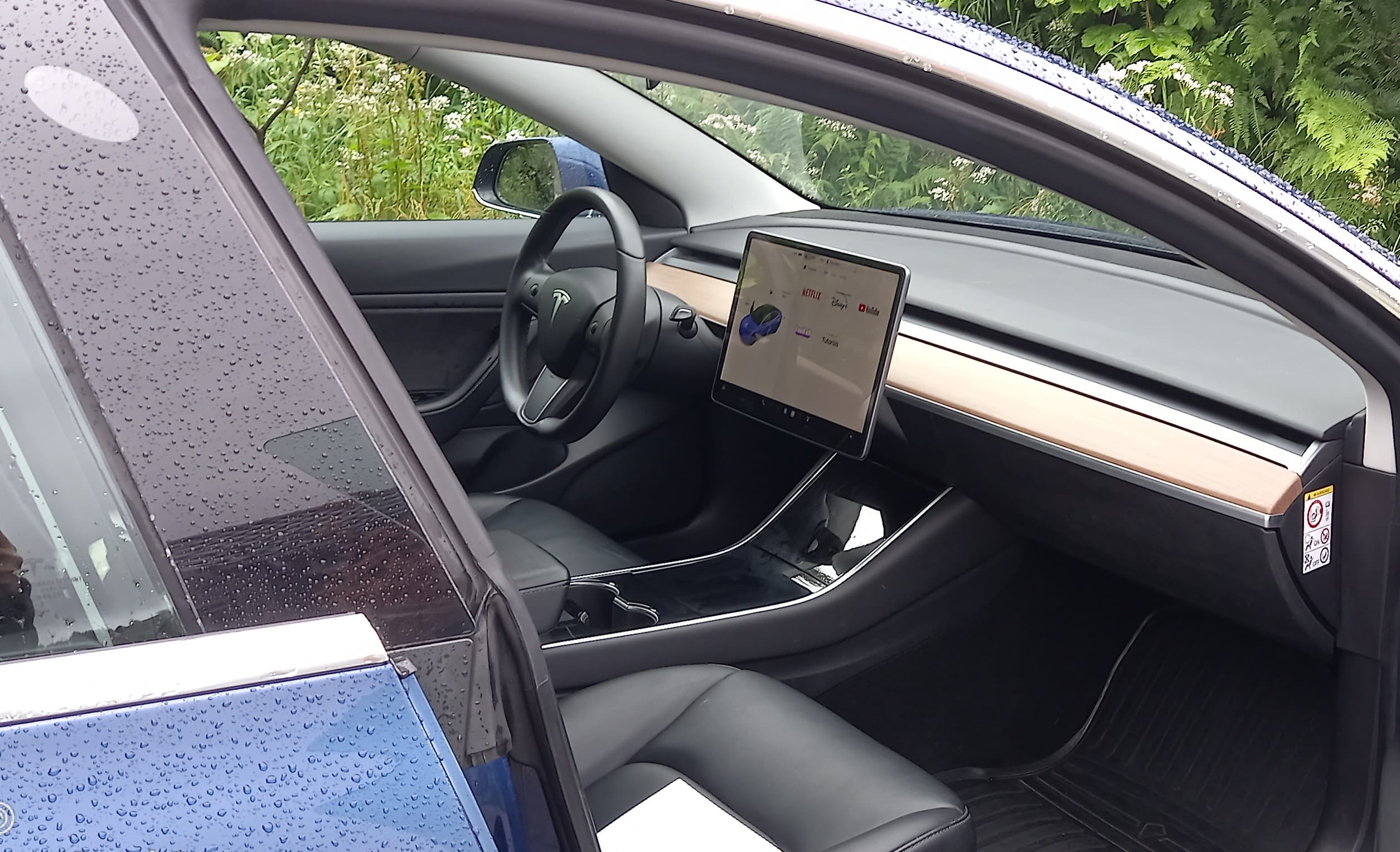 Tesla Model 3 avec Audio Bluetooth
