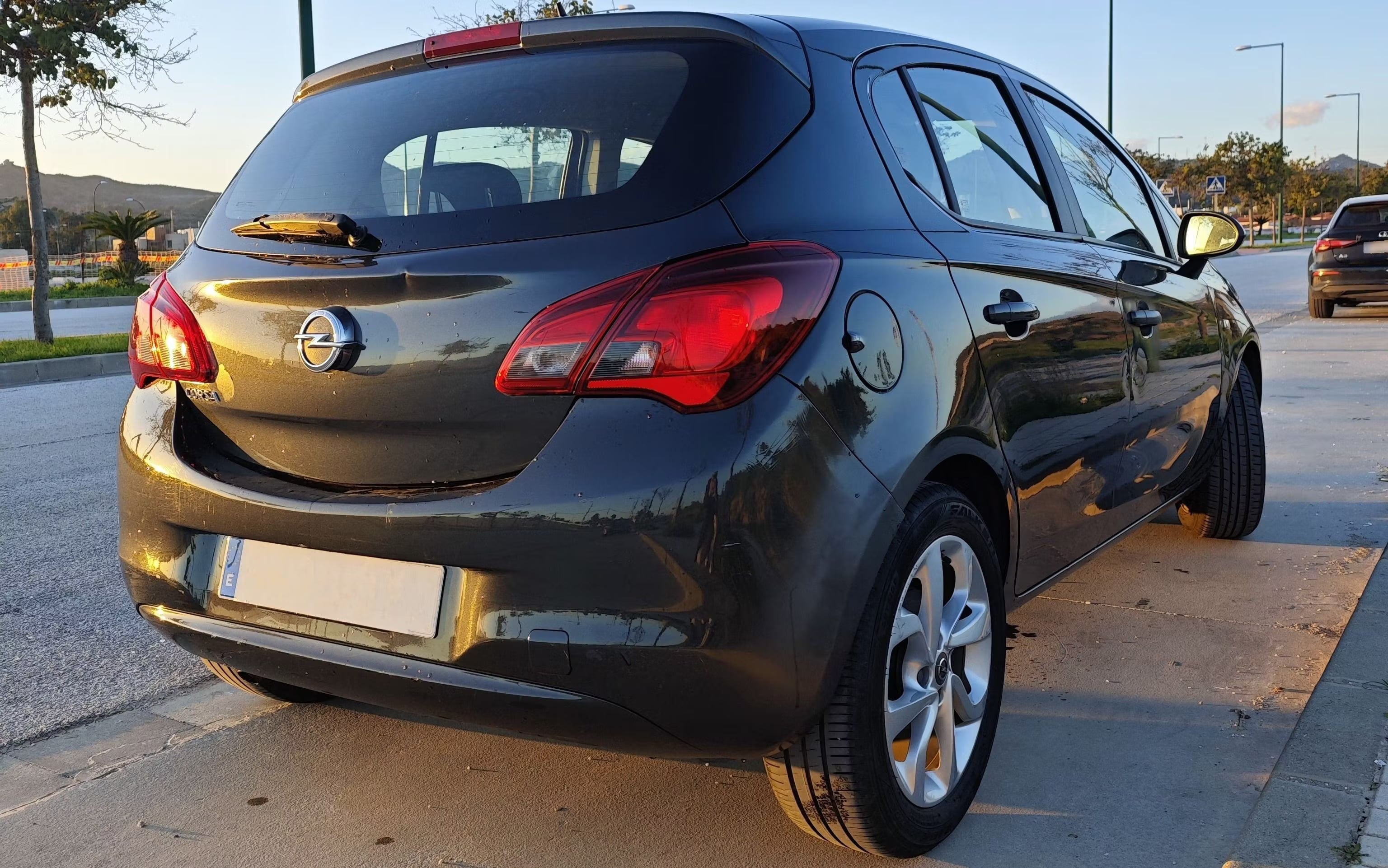 Opel Corsa 1.4T 90CV met Apple CarPlay