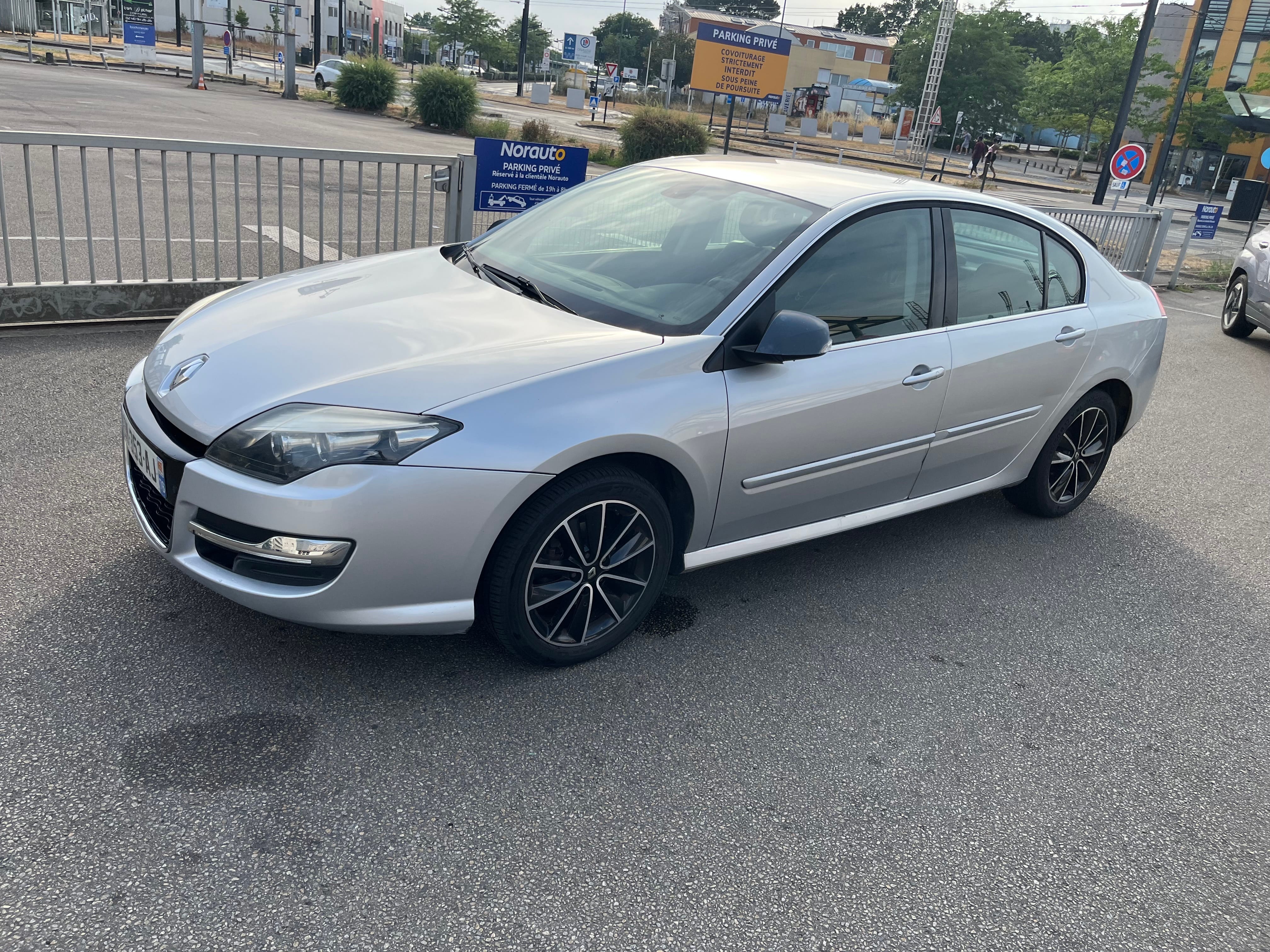 Renault Laguna avec GPS