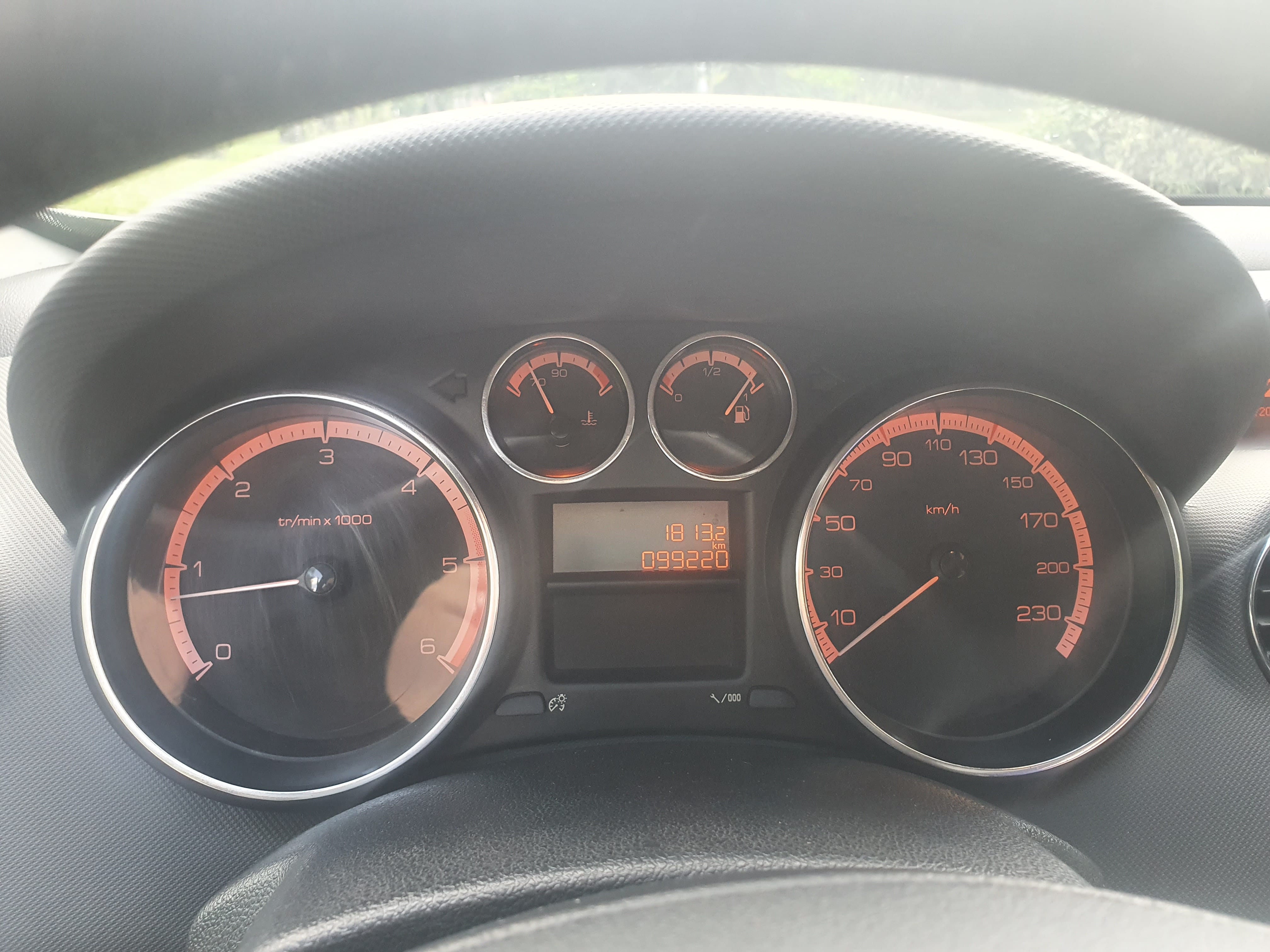 Peugeot 308 mit Audio-/iPod-Zugang