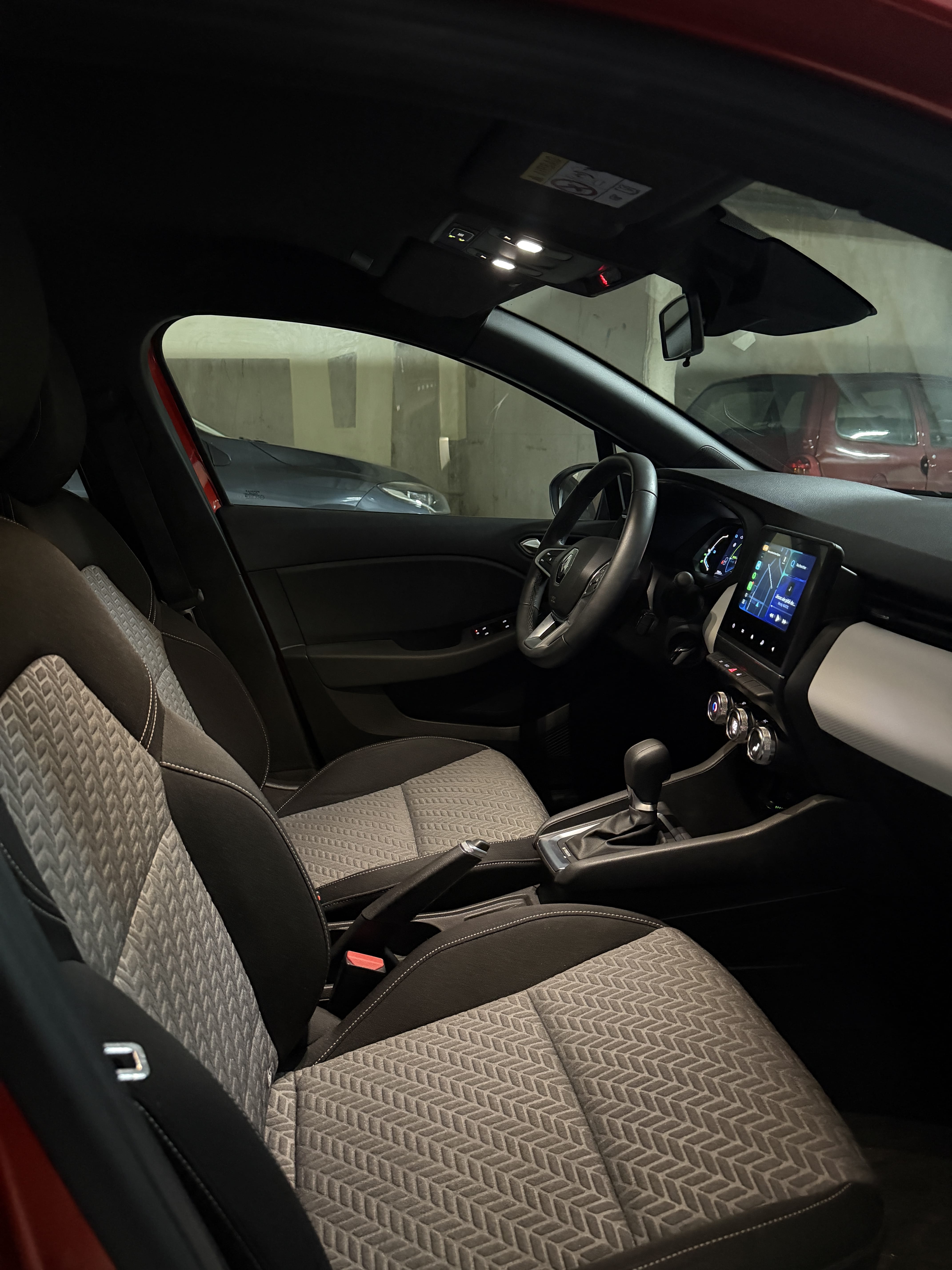 Renault Clio E-tech avec Régulateur de vitesse