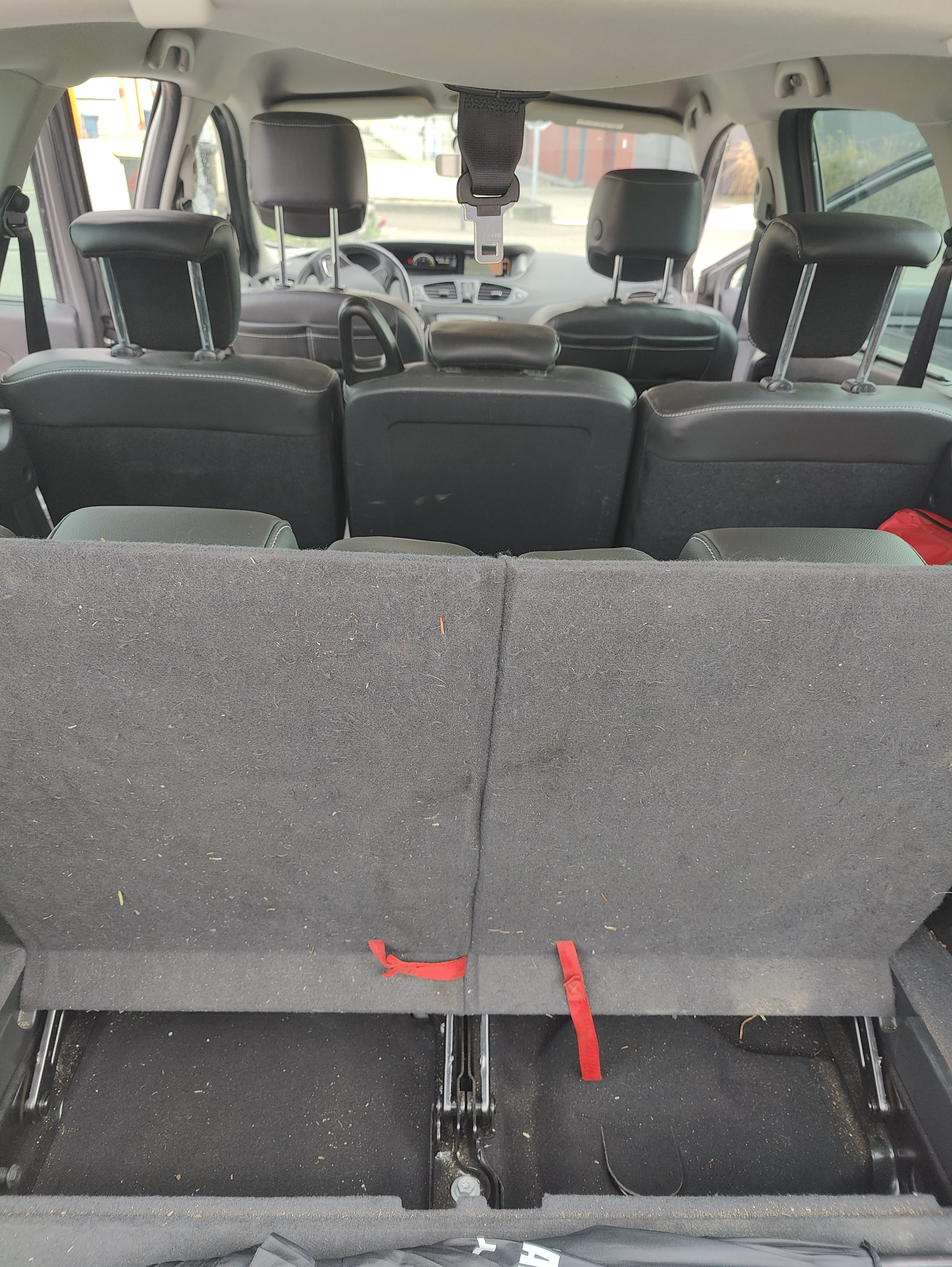 Renault Grand Scenic 1,6 dci 130 7 places avec Pneus neige