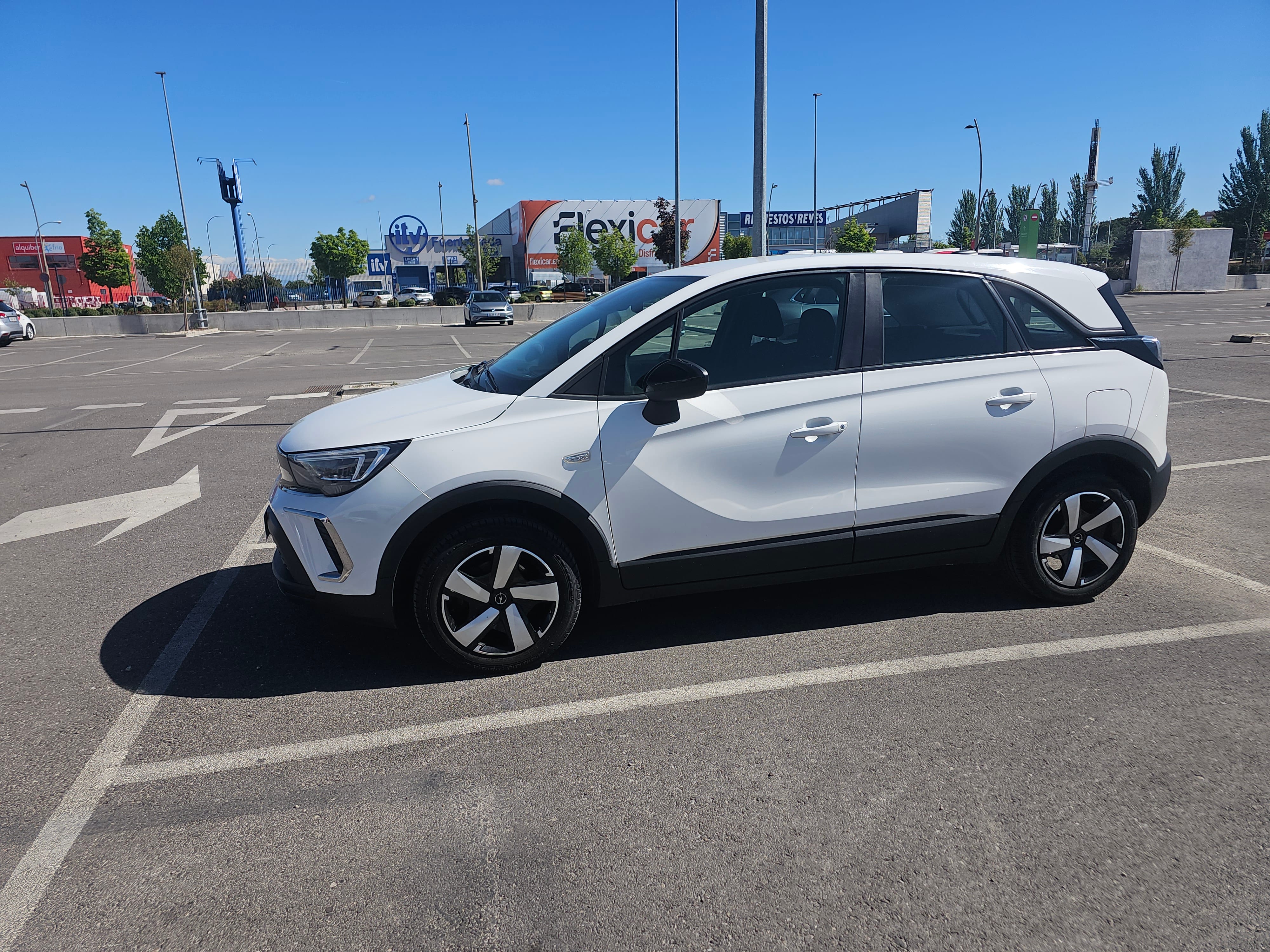 Opel Crossland, 2021, Gasolina 95