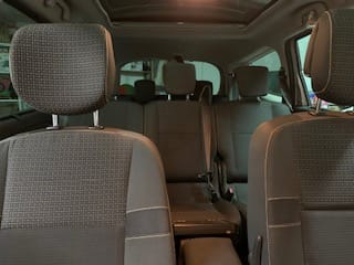 Renault Grand Scenic con Silla infantil