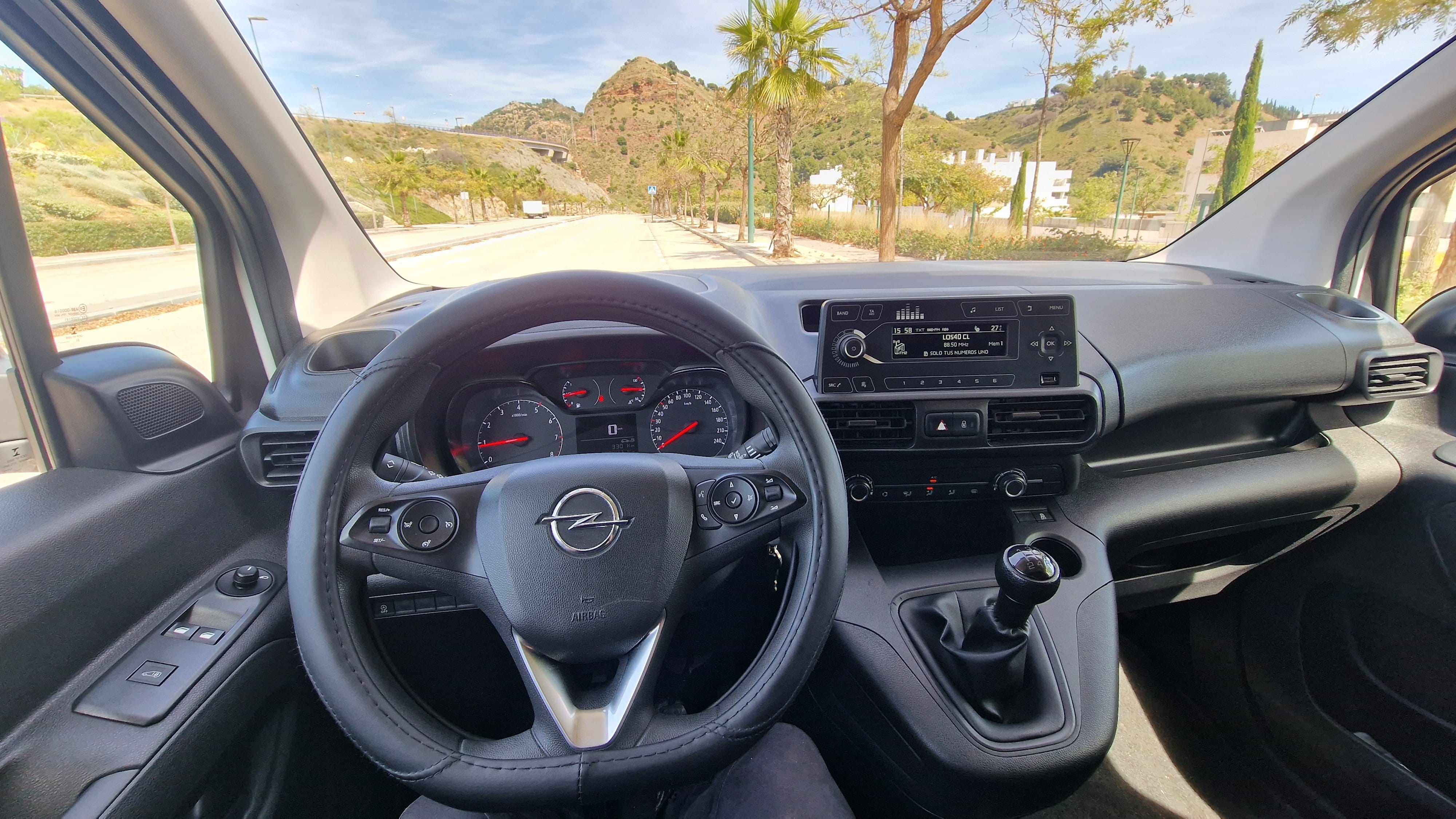 Opel Combo with Bluetooth audio