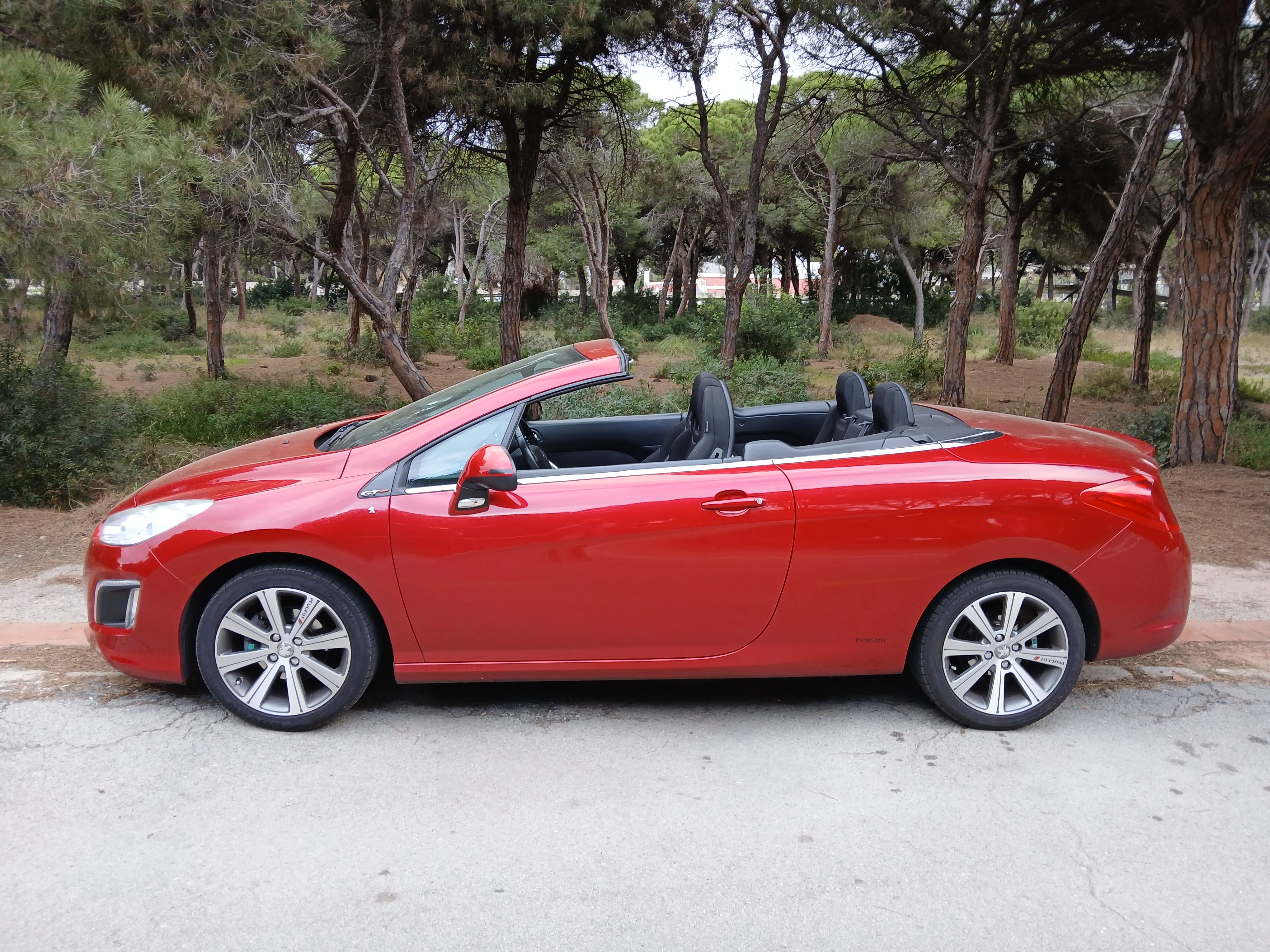 Peugeot 308 CC with Air conditioning
