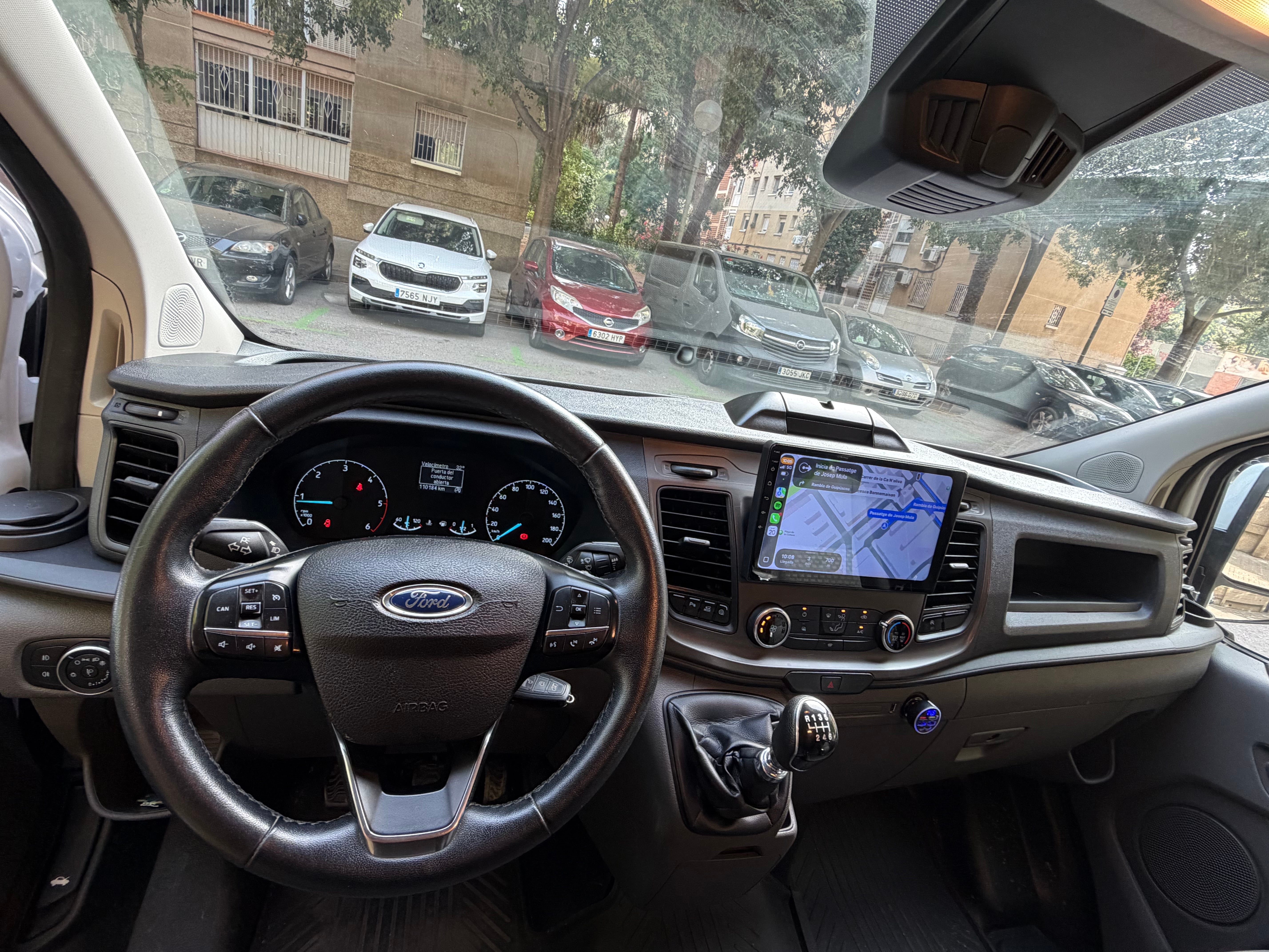 Ford Transit Custom Furgoneta avec Apple CarPlay