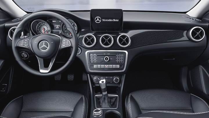 Mercedes Classe CLA 180 avec Régulateur de vitesse