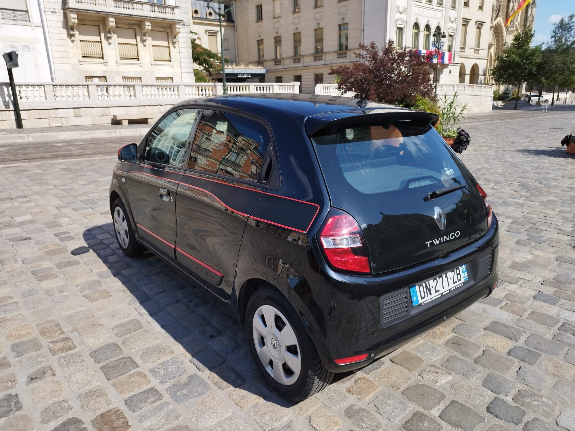 Renault Twingo III avec GPS