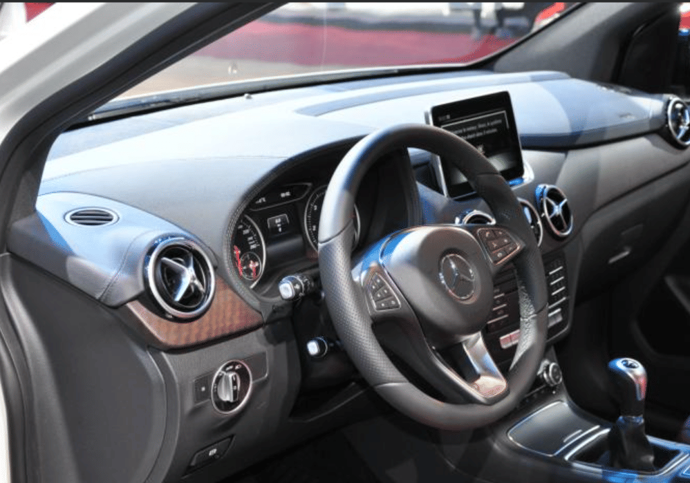 Mercedes Classe B avec Audio Bluetooth