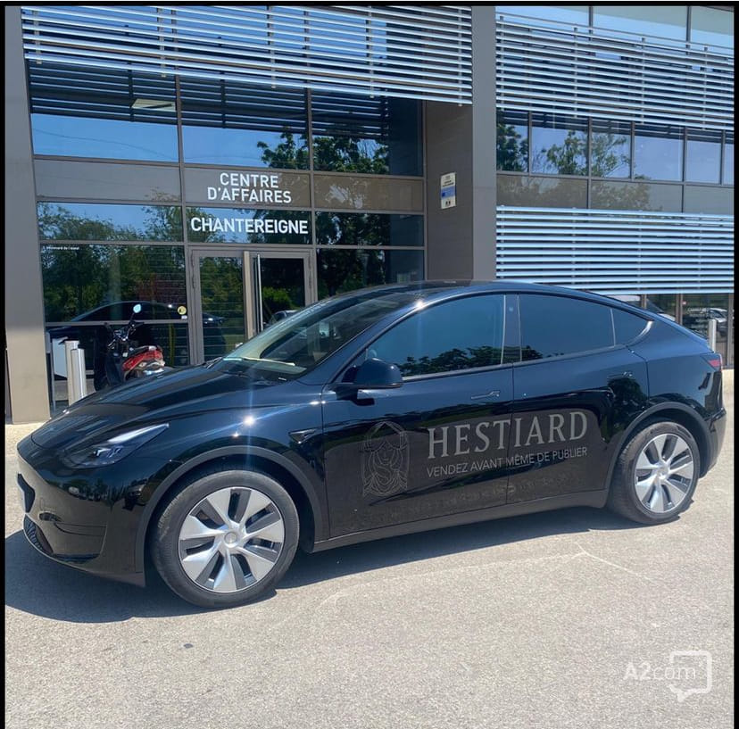 Tesla Model Y avec Régulateur de vitesse
