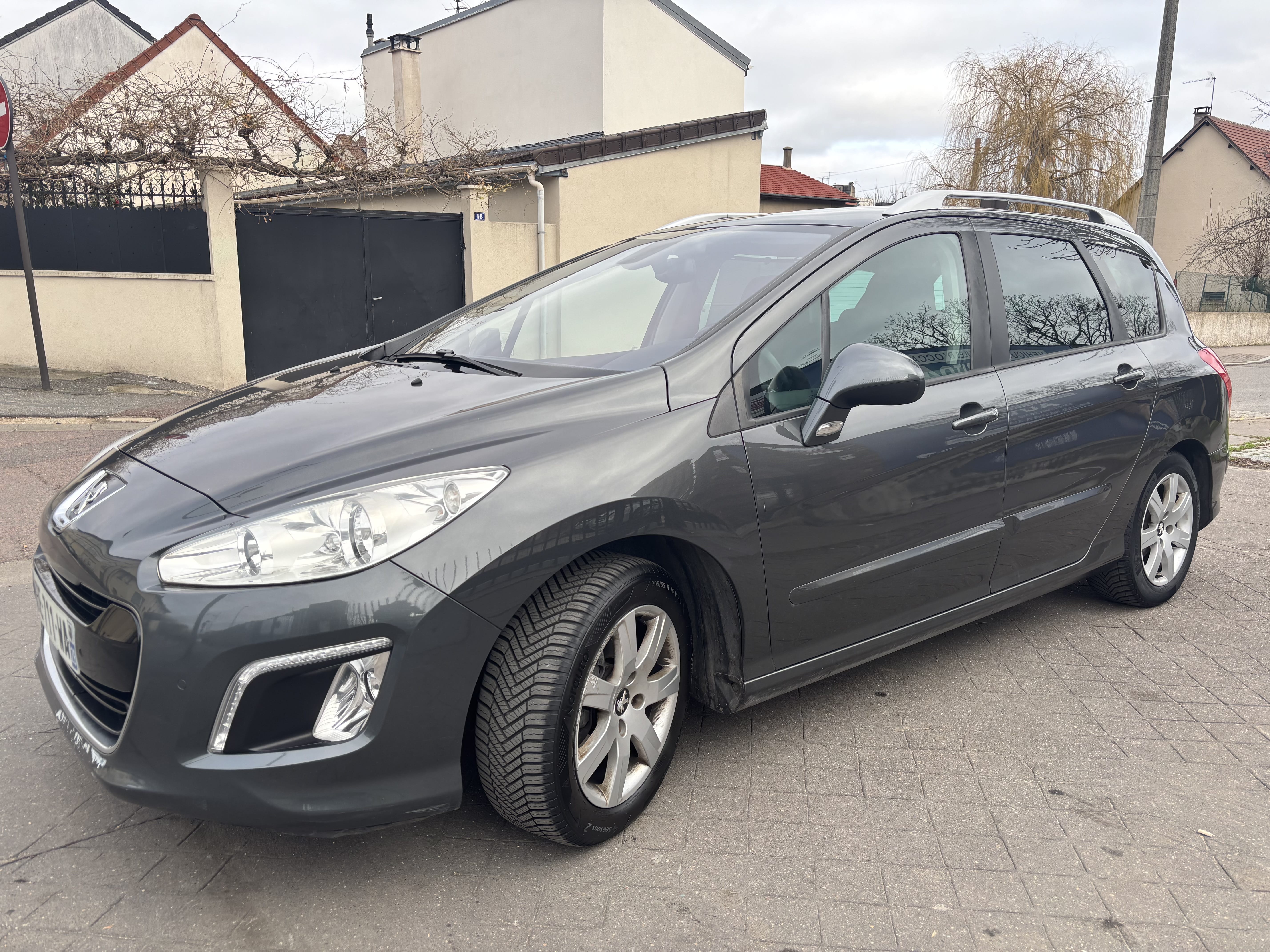 Peugeot 308 SW 6 places avec Régulateur de vitesse