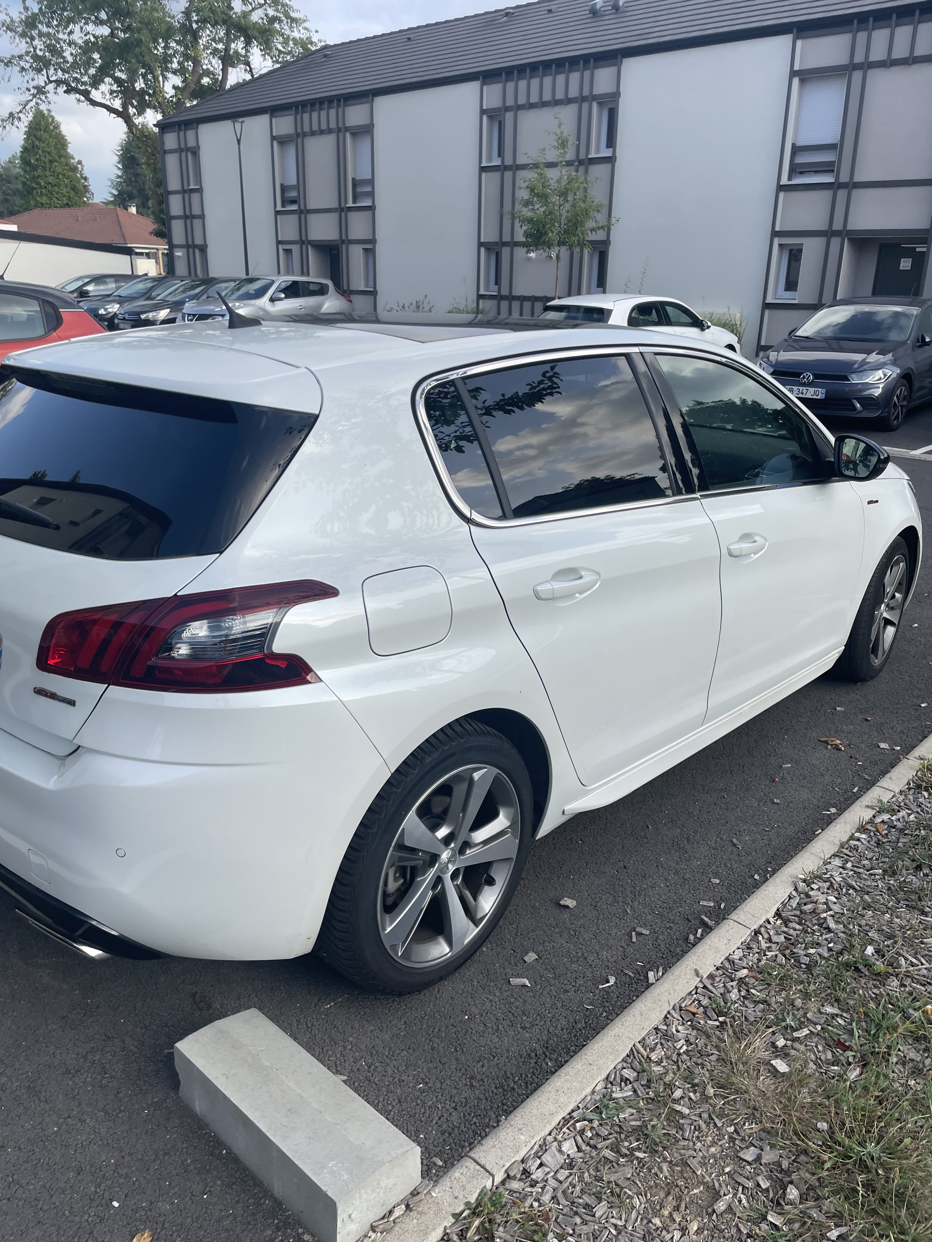 Peugeot 308 avec Climatisation