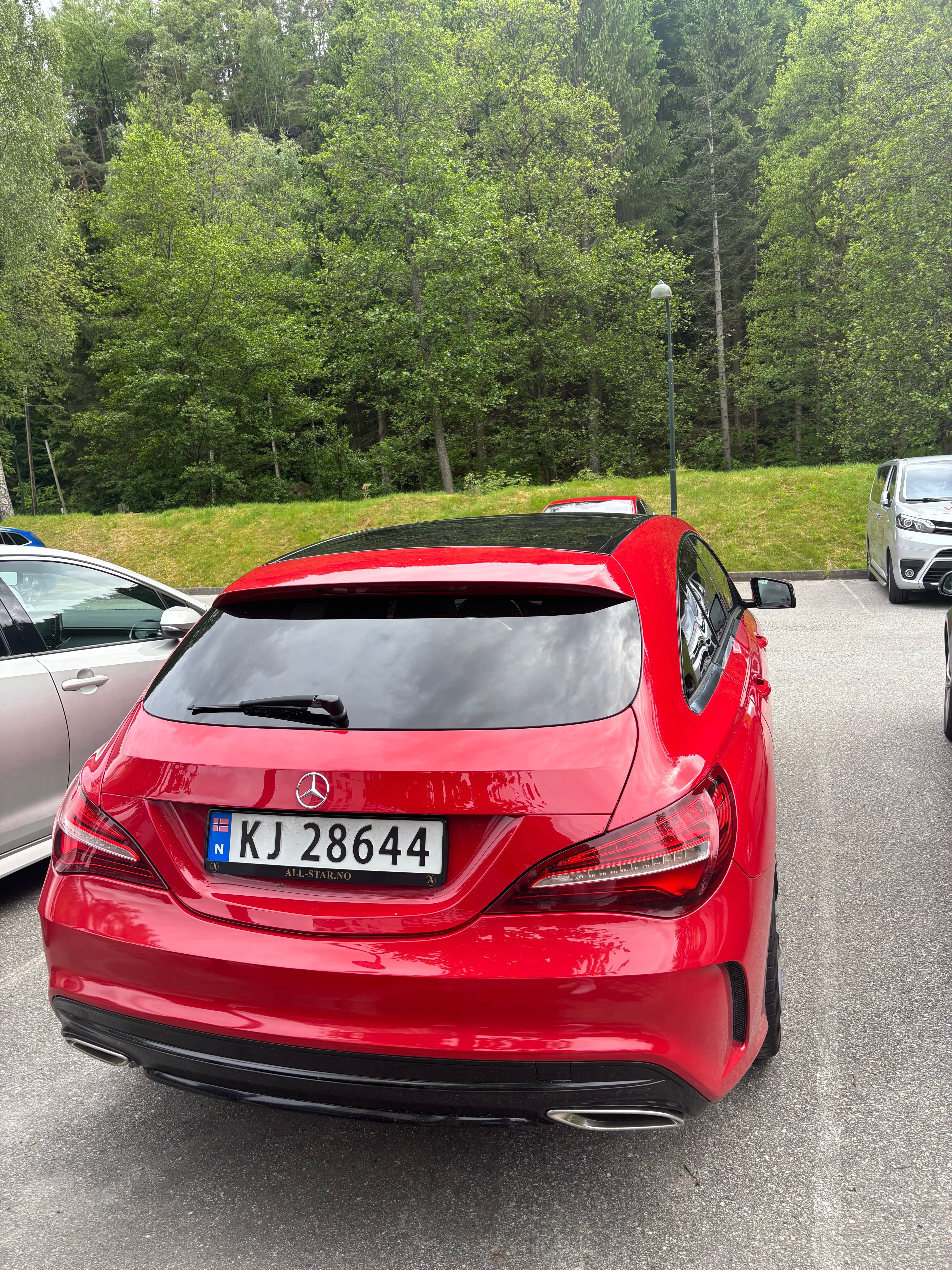 Mercedes-Benz CLA 180 med GPS