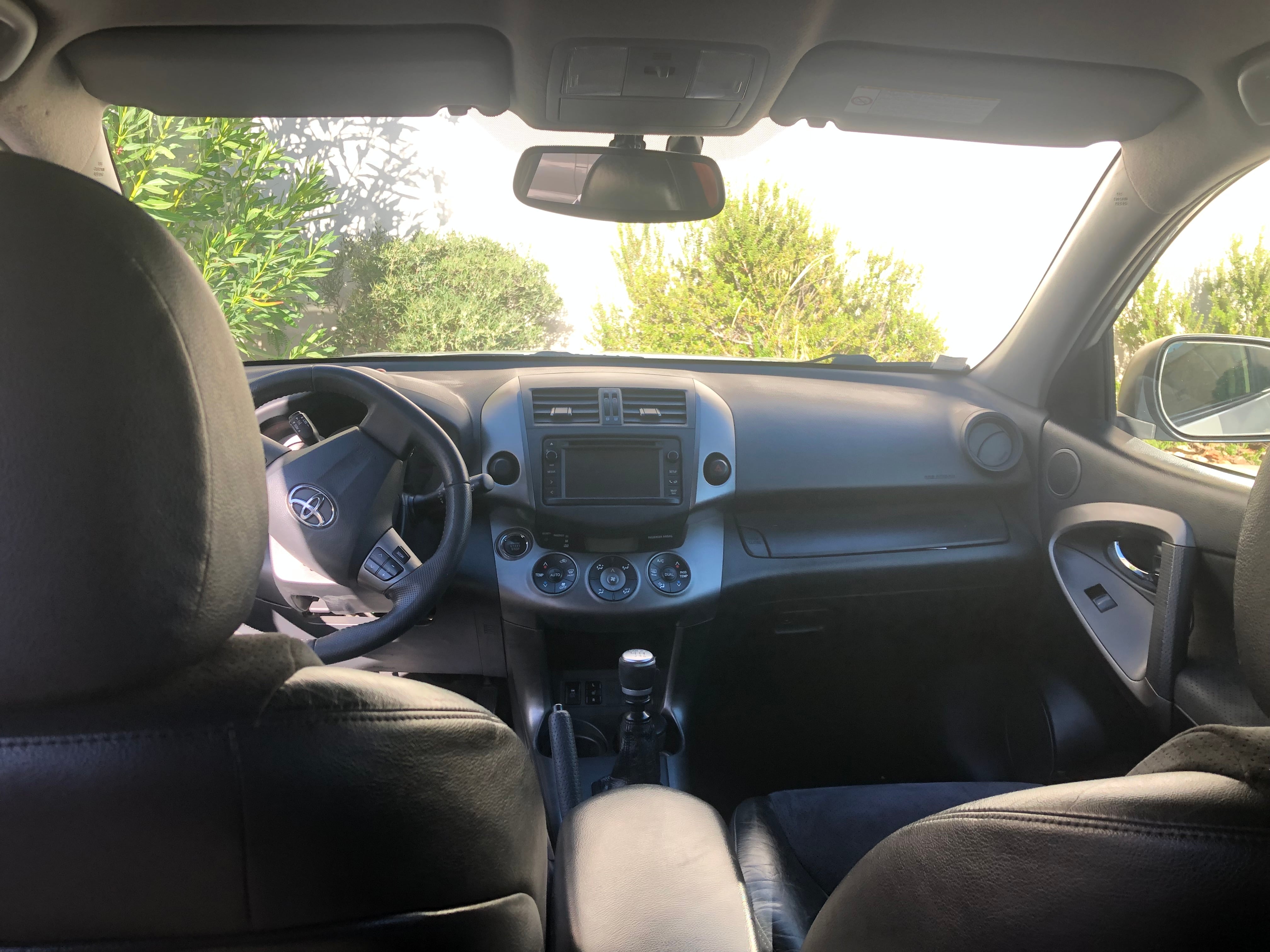 Toyota RAV4 avec Audio Bluetooth