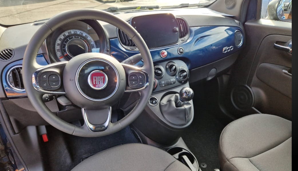 Fiat 500 avec Apple CarPlay