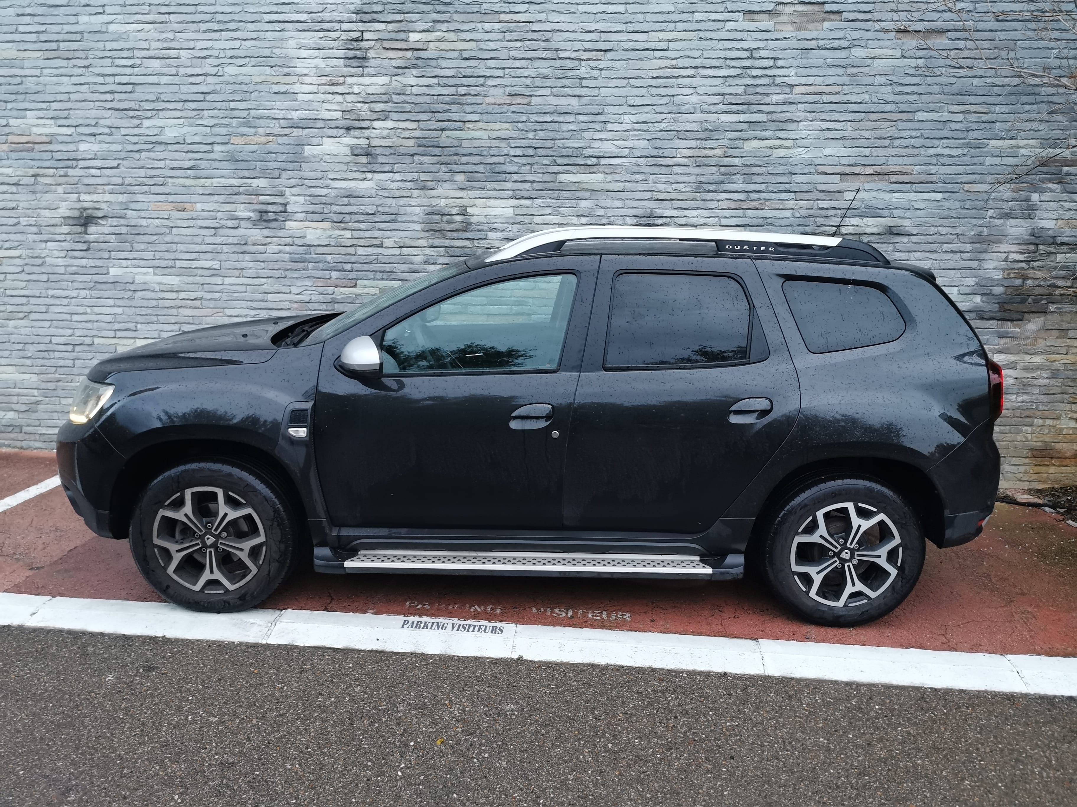 Dacia Duster Blue DCI 115 PRESTIGE diesel with Air conditioning
