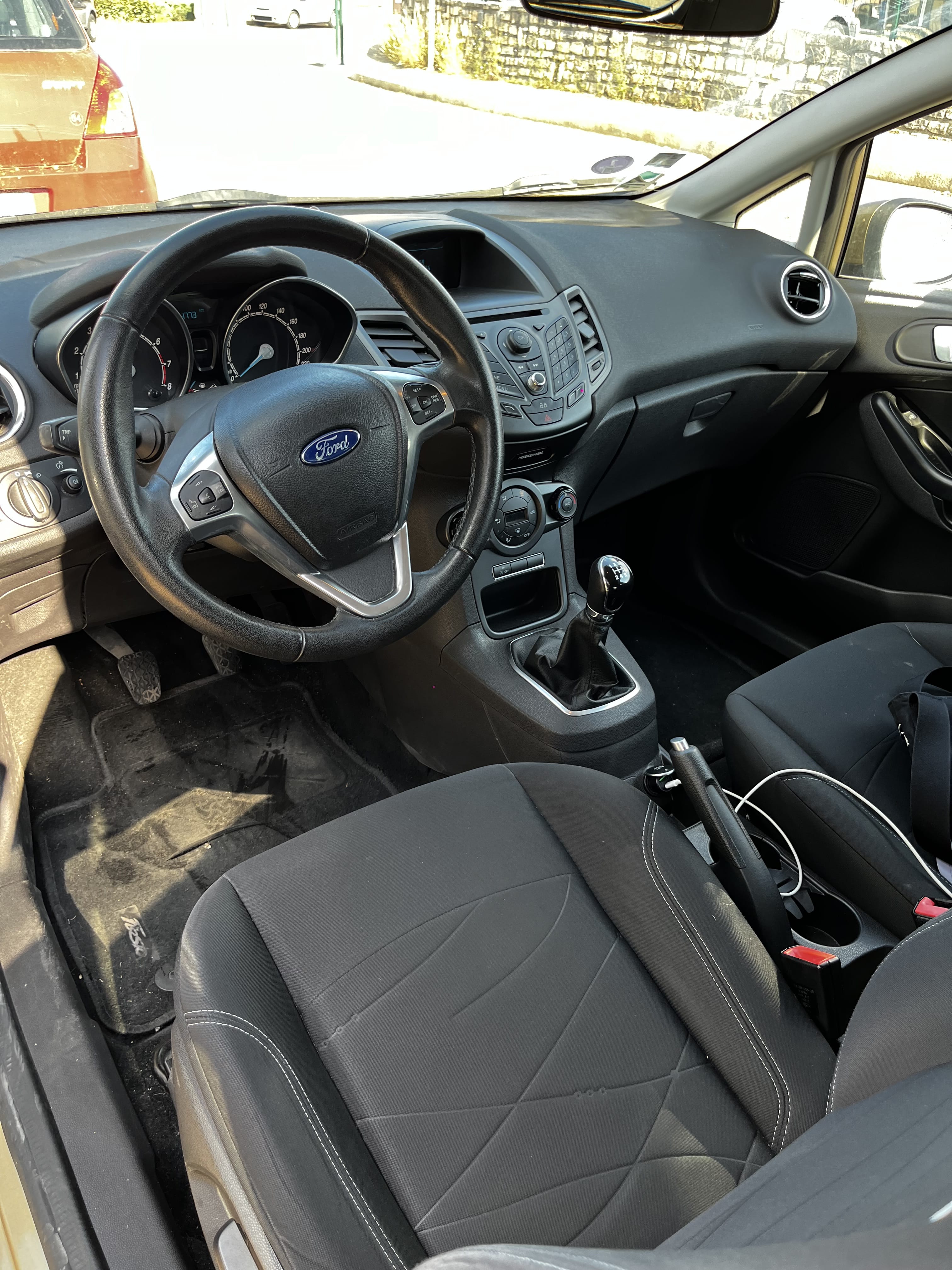 Ford Fiesta avec Régulateur de vitesse