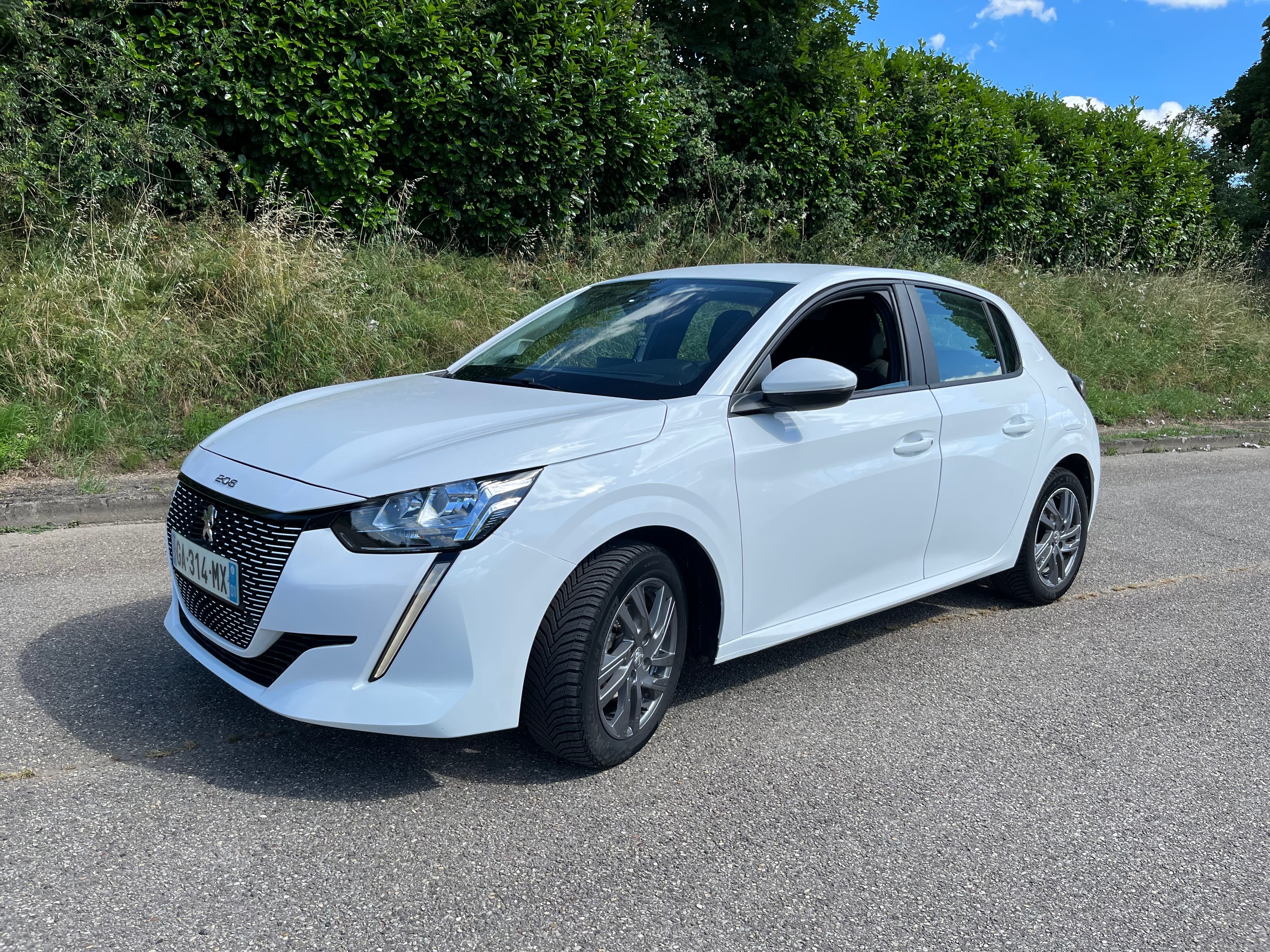 Peugeot 208, 2021, Essence 95