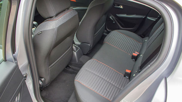 Peugeot 208 II Rotonde avec Audio Bluetooth