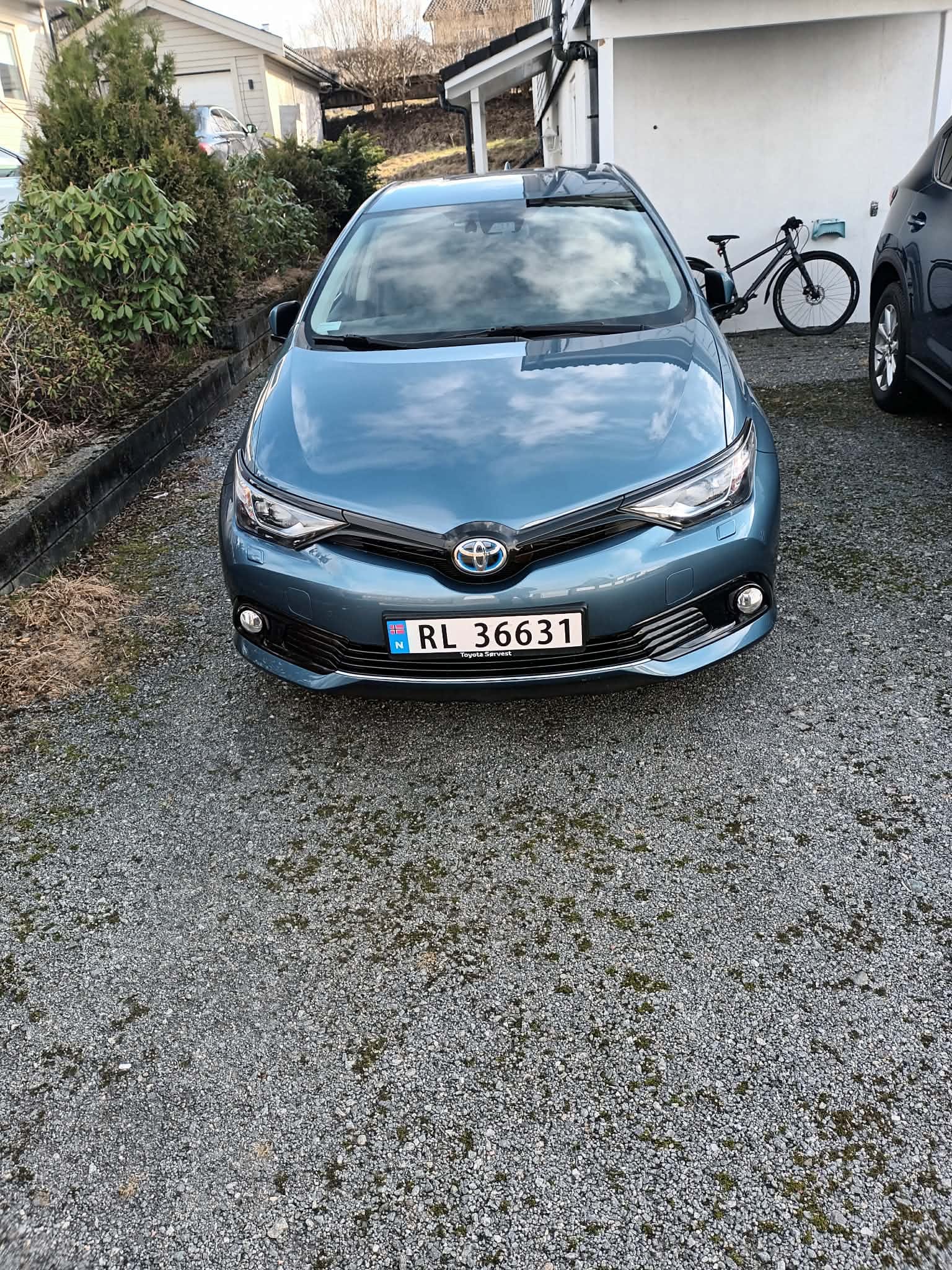 Toyota Auris with Backup camera
