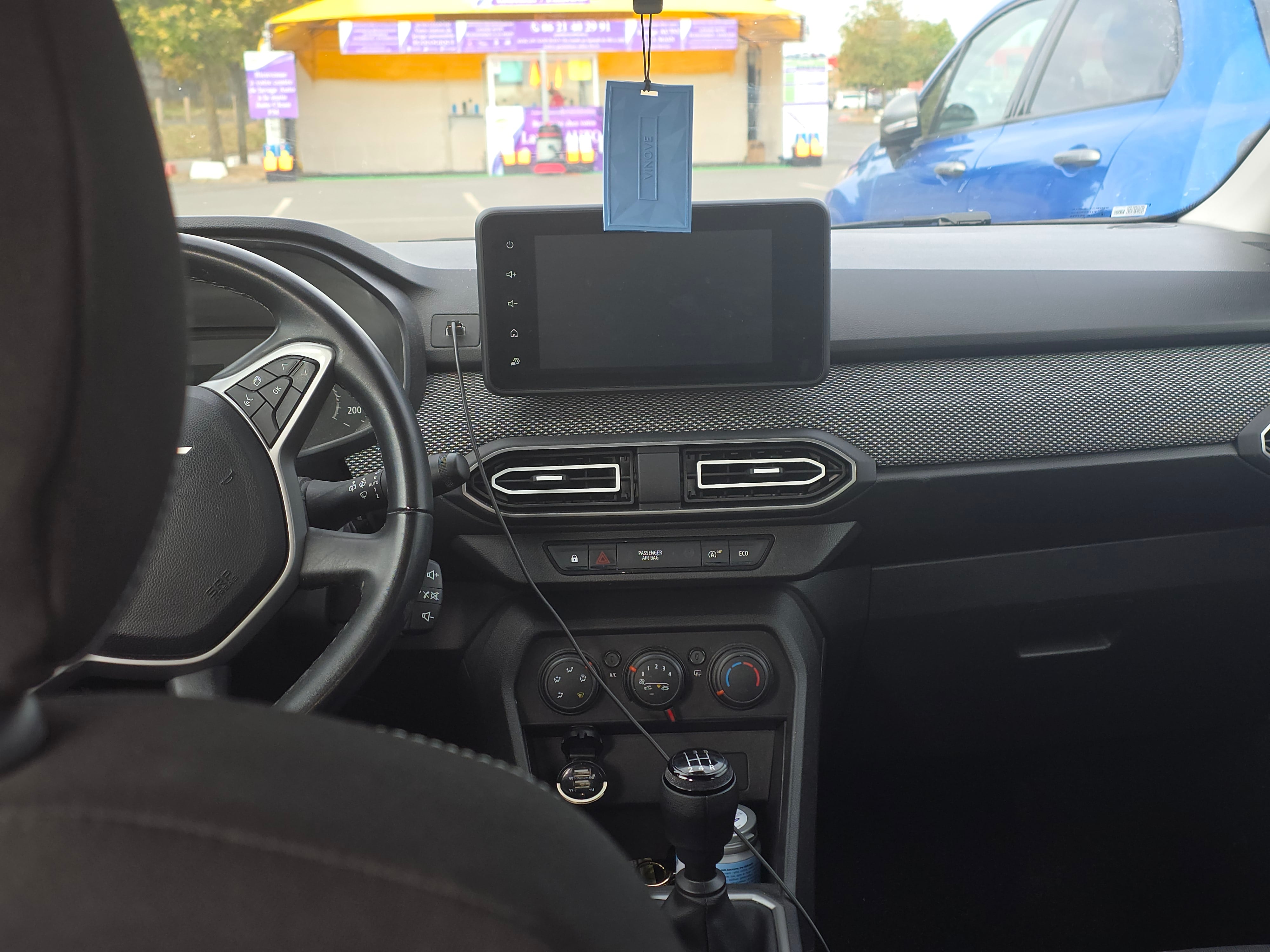Dacia Sandero mit Rückfahrkamera