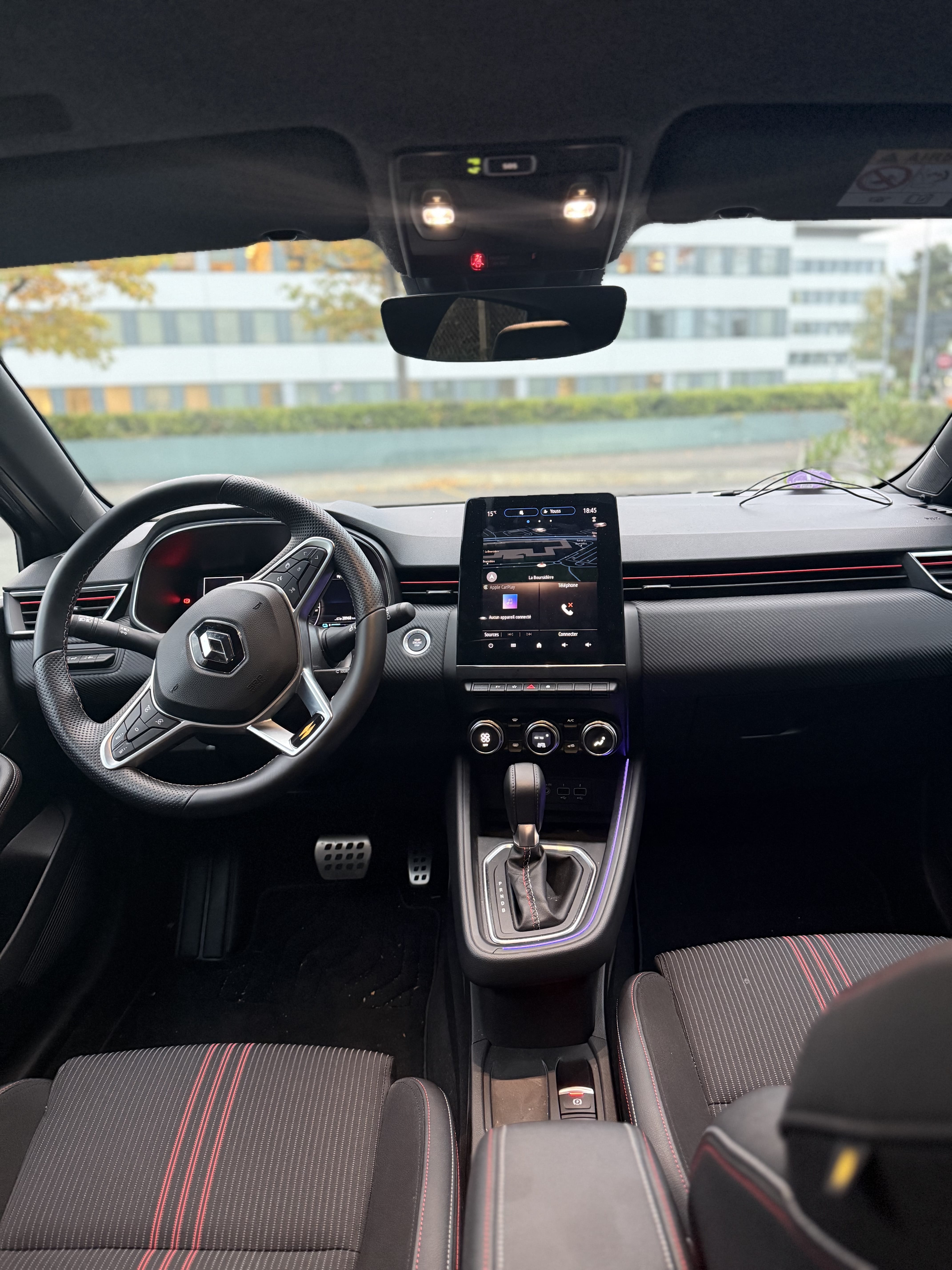 Renault Clio E-tech Hybrid avec Entrée audio / iPod