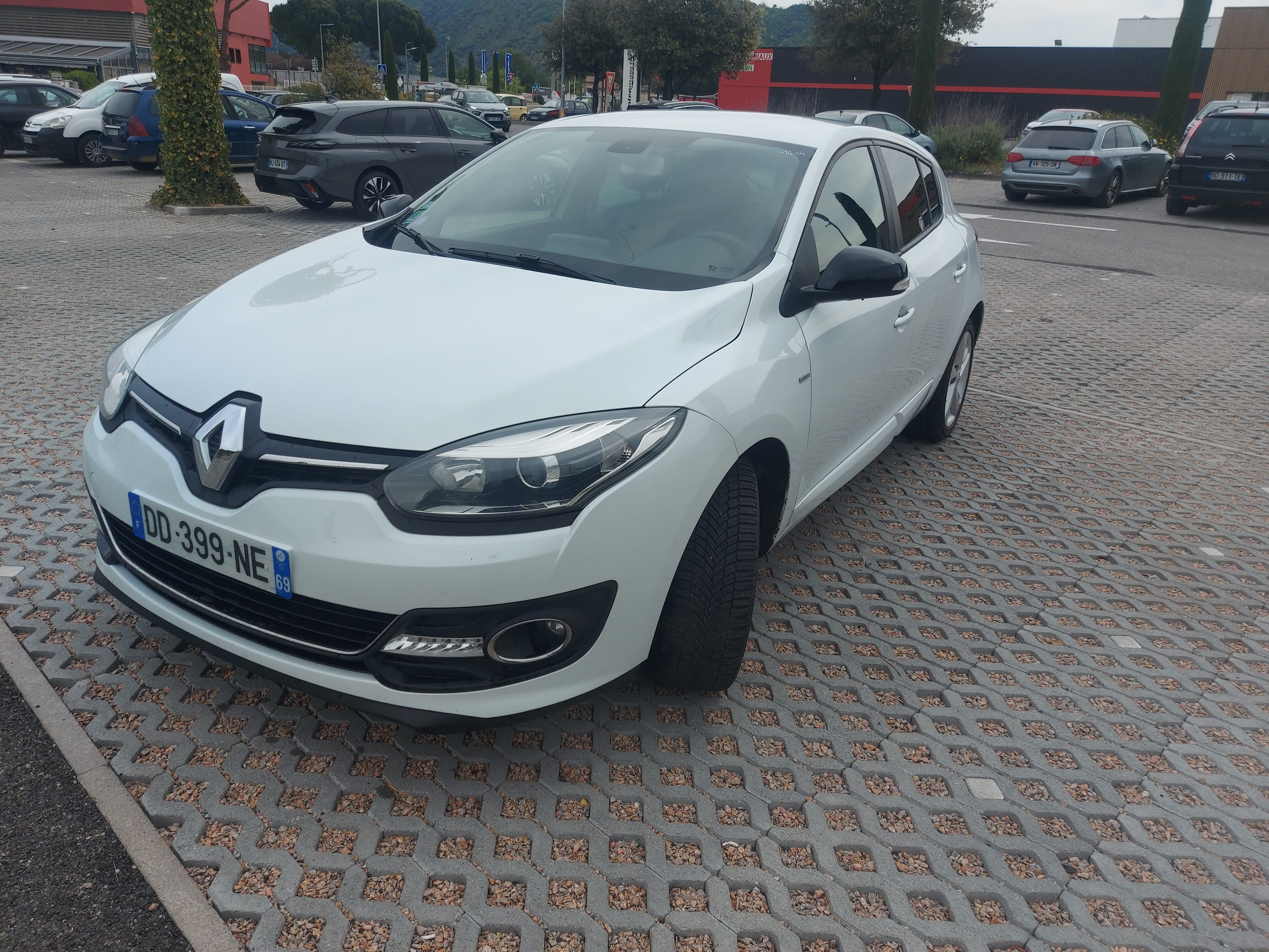Renault Mégane, 2014, Essence 95