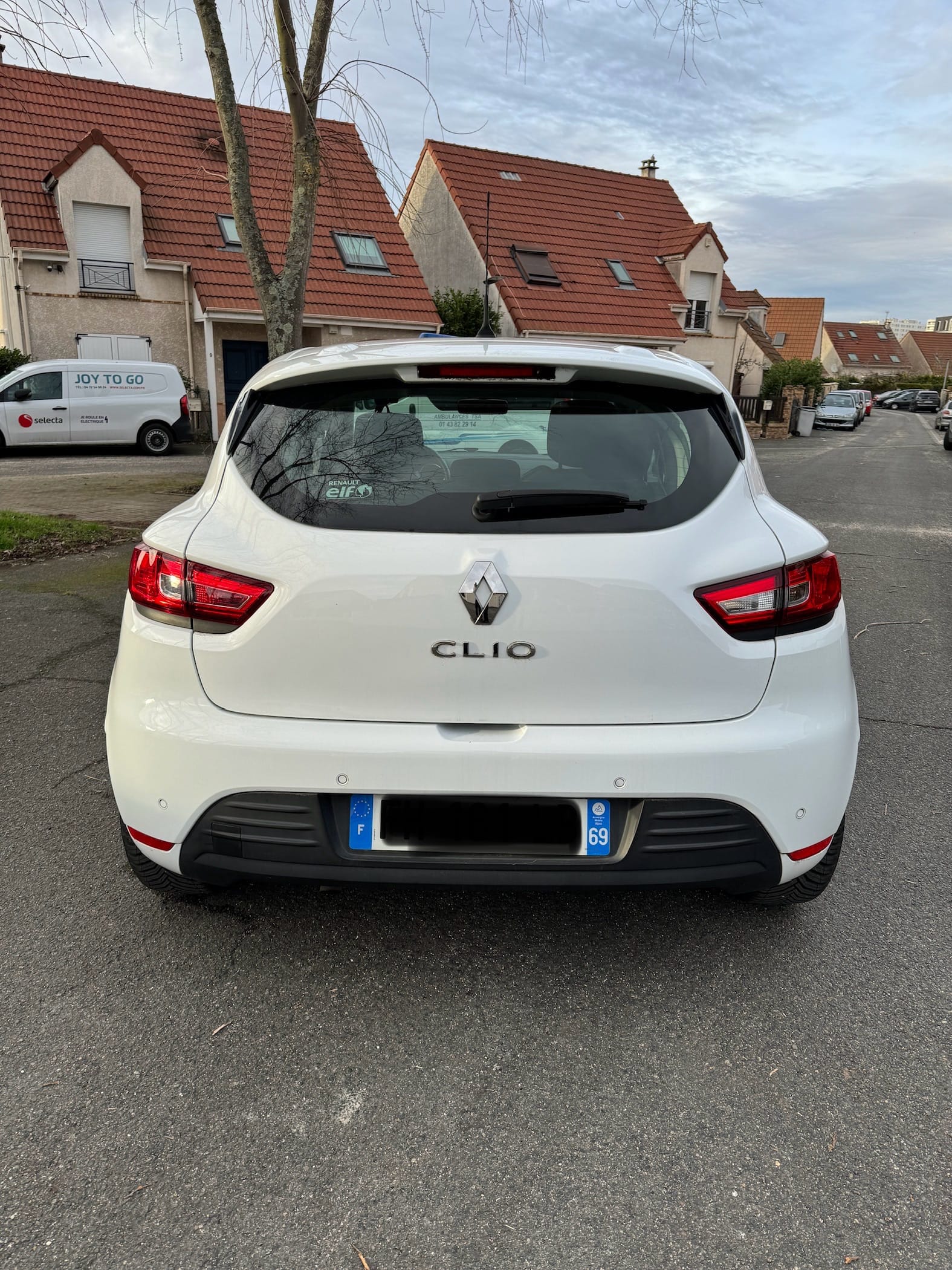 Renault Clio 1.5 DCI 90 avec Entrée audio / iPod