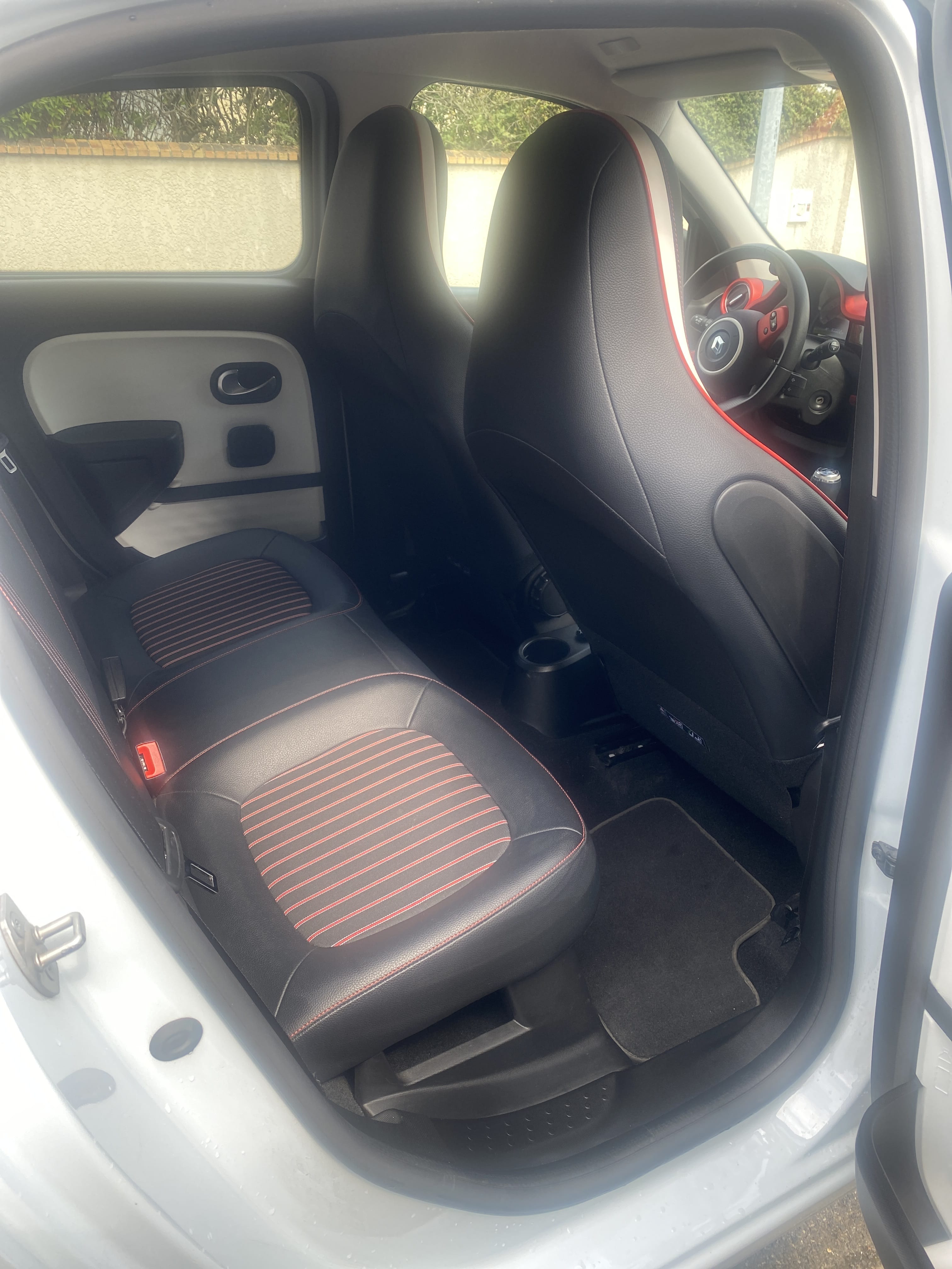 Renault Twingo III Essence avec Apple CarPlay