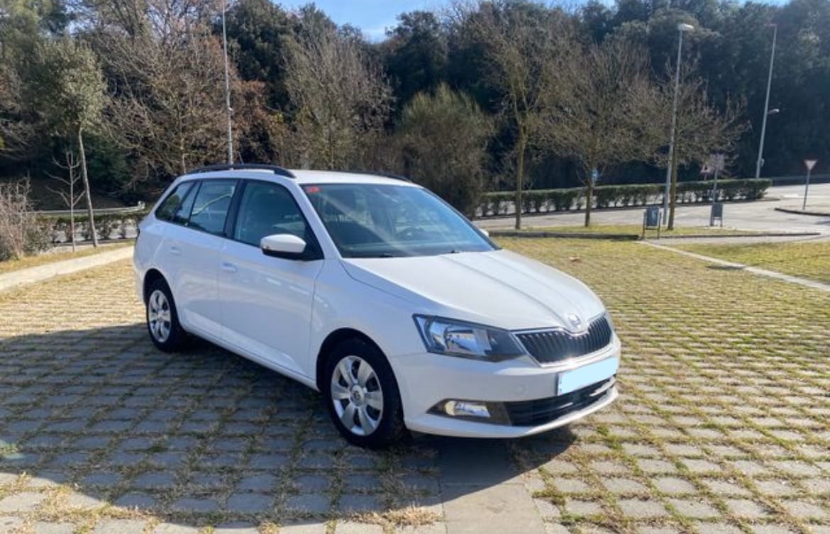 Skoda Fabia Combi 1.2 TSI FAMILIAR med Aircondition