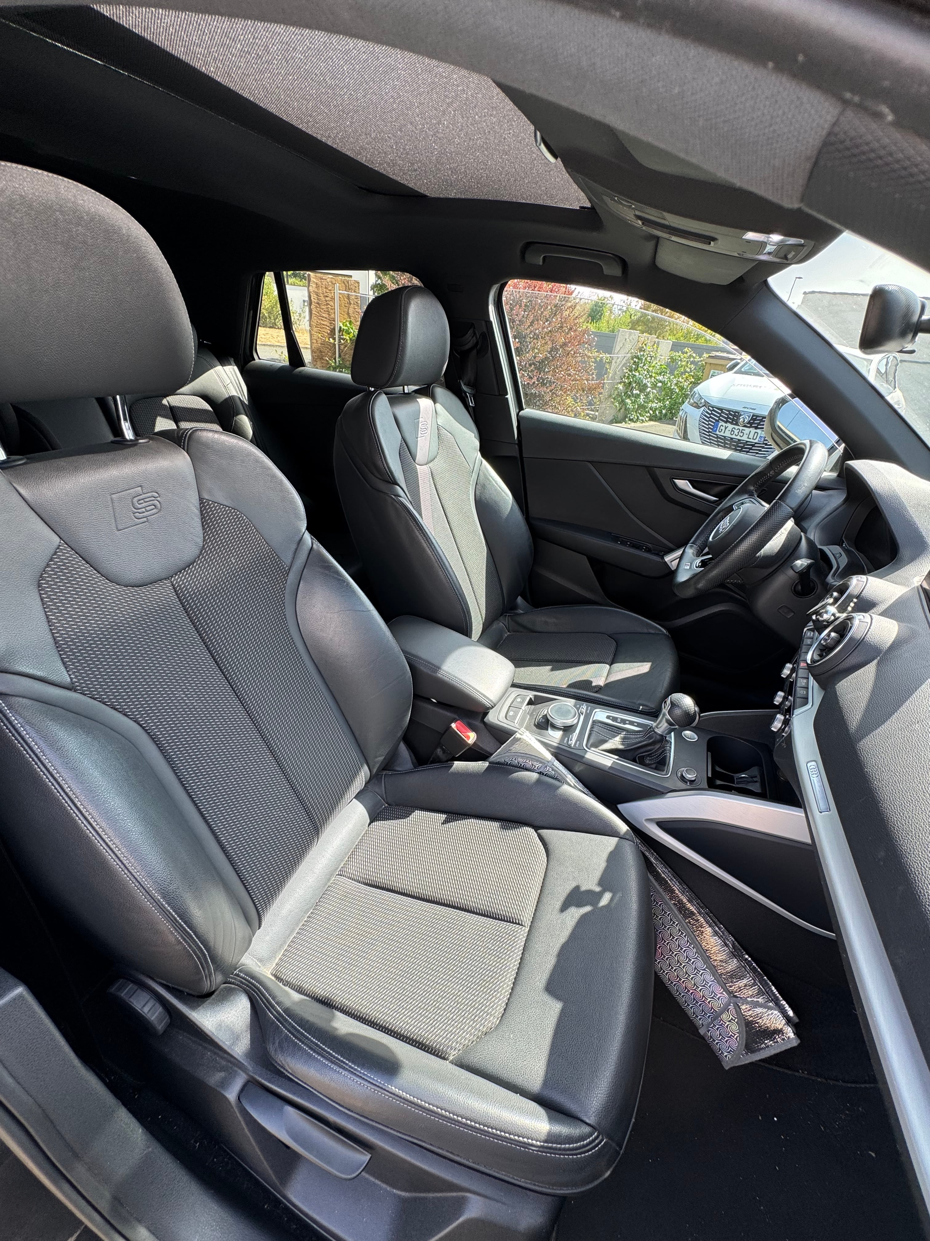 Audi Q2 S-Line avec GPS