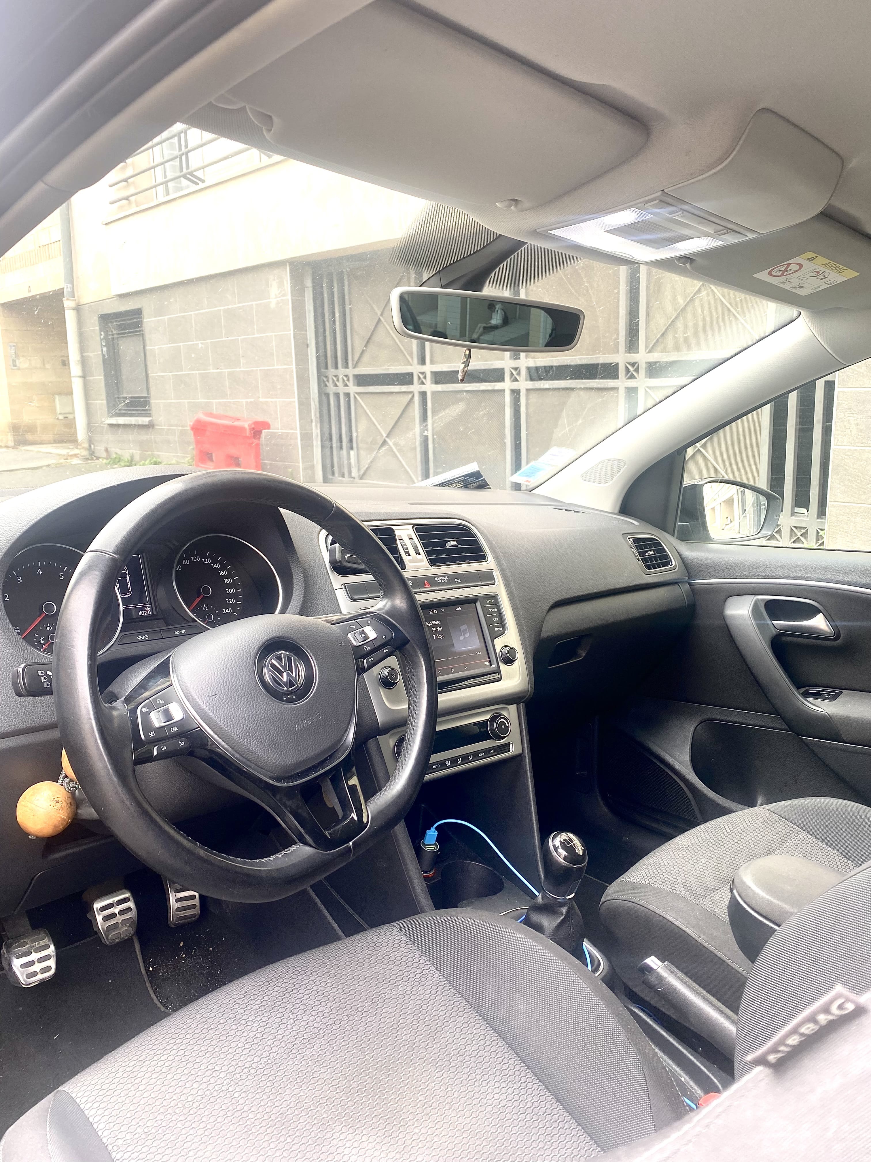 Volkswagen Polo V 1.2TSI 110cv avec Audio Bluetooth