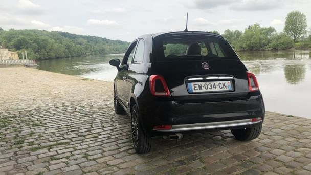 Fiat 500 Louez la Nouvelle Fiat 500 – Citadine Iconique, Économique & Confortable à Bordeaux ! avec Régulateur de vitesse