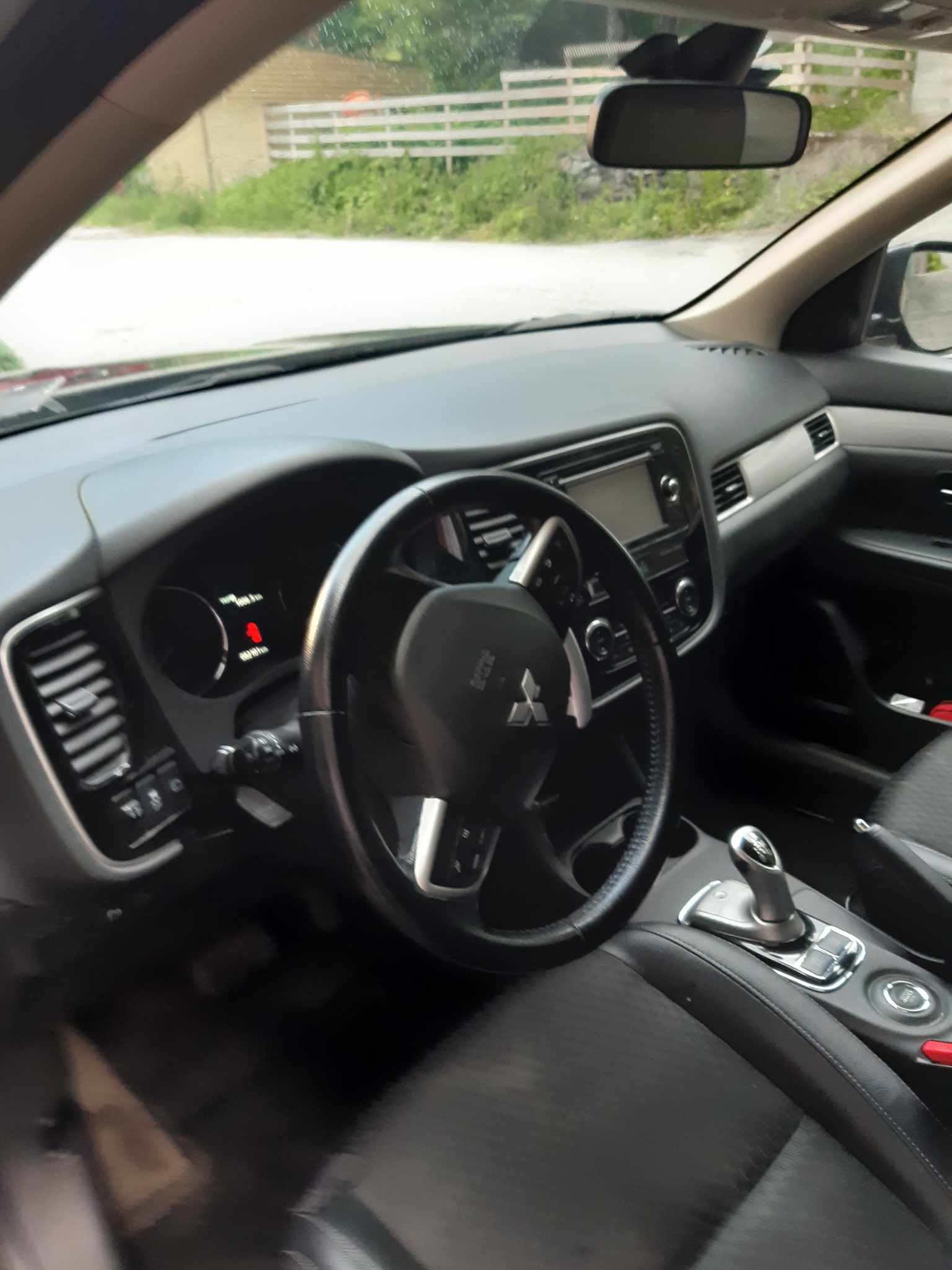 Mitsubishi Outlander Hybrid Automatic drive met Airco