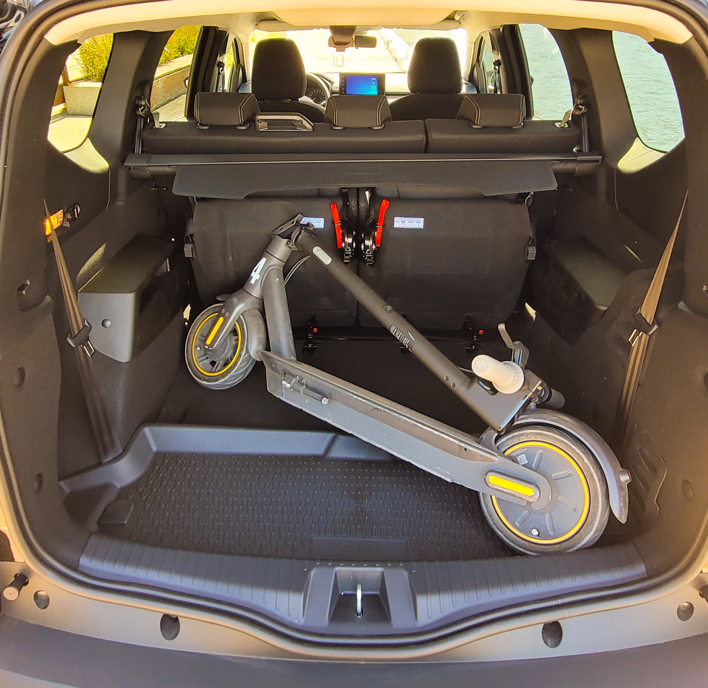 Dacia Jogger (GH531) Série Limitée Extreme Tce 110 - 7 places avec Audio Bluetooth